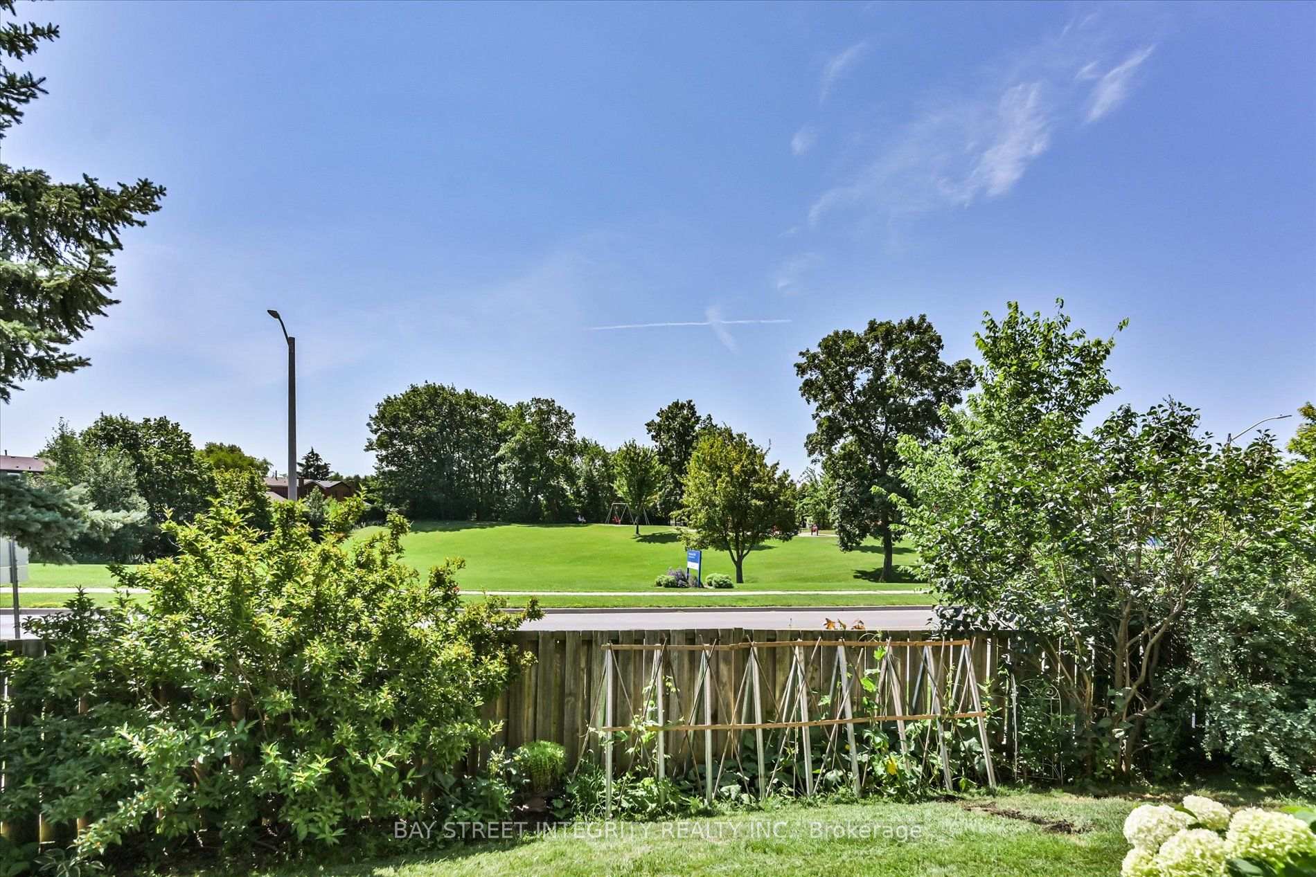 Photo 50 of 2381 Lyford Lane, Burlington, Brant Hills — HOMEH
