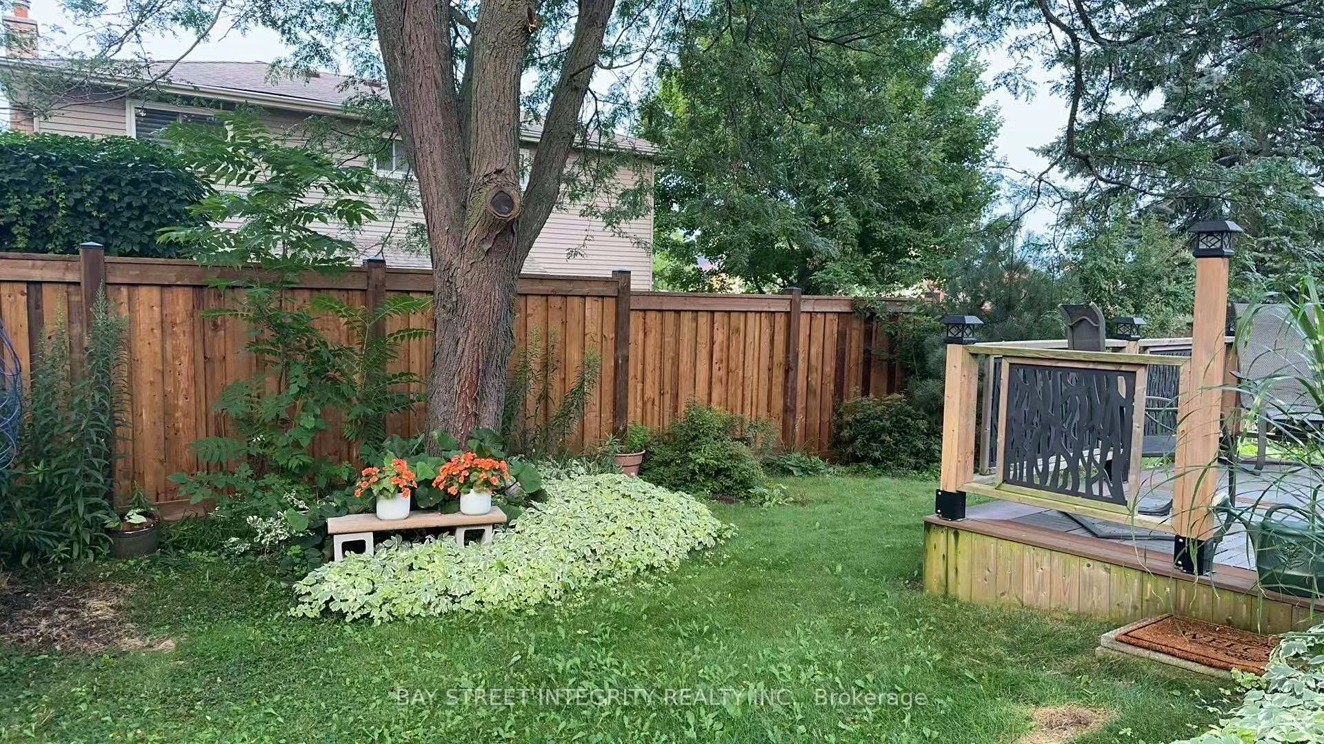 Photo 53 of 2381 Lyford Lane, Burlington, Brant Hills — HOMEH