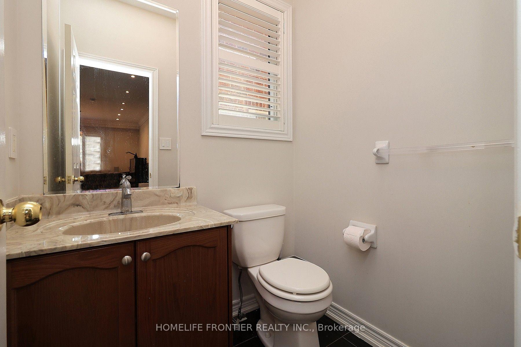 Photo 12 of 56 Twin Hills Crescent, Vaughan, Vellore Village — HOMEH