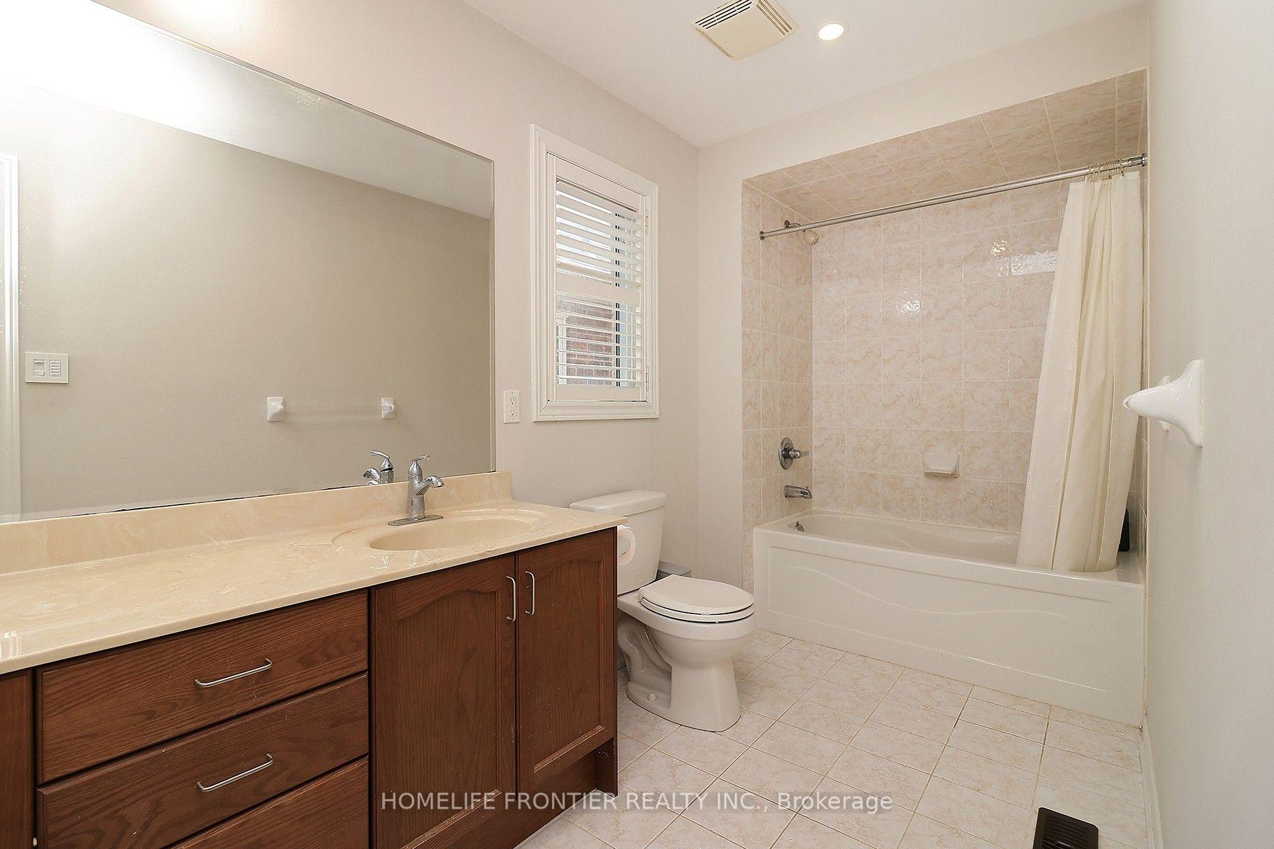 Photo 19 of 56 Twin Hills Crescent, Vaughan, Vellore Village — HOMEH