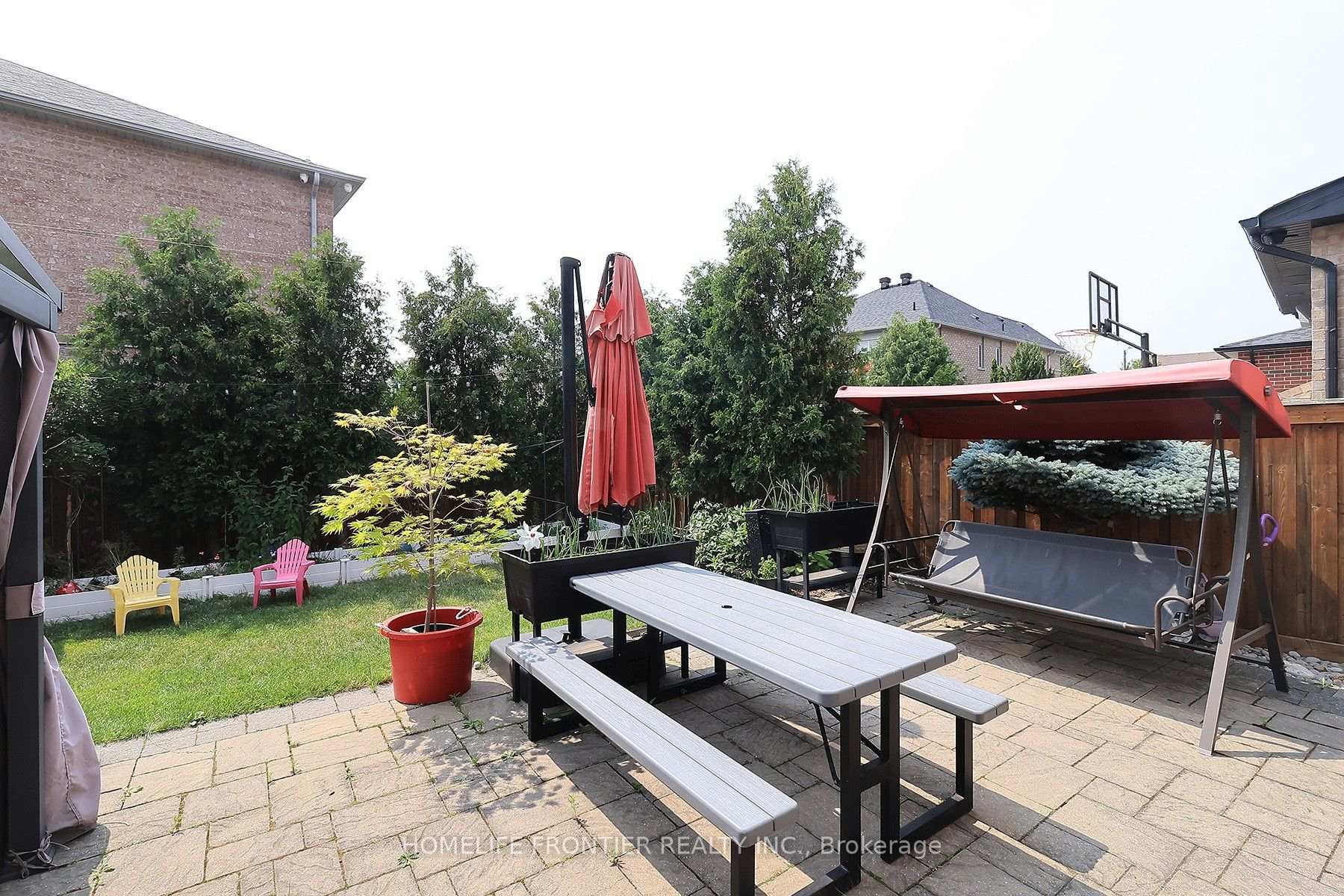 Photo 21 of 56 Twin Hills Crescent, Vaughan, Vellore Village — HOMEH