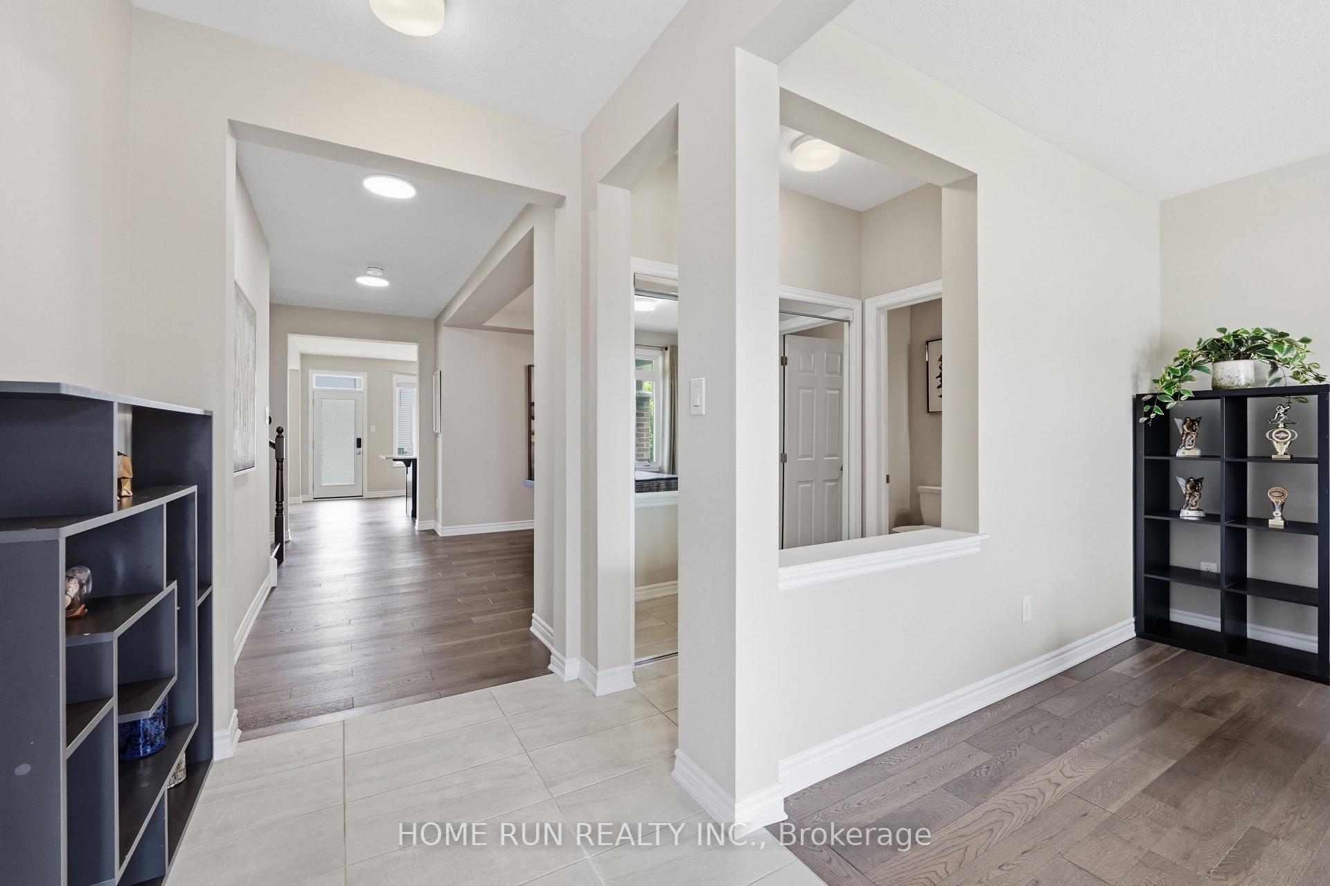Photo 8 of 1089 Apolune Street, Ottawa, Barrhaven - Half Moon Bay — HOMEH