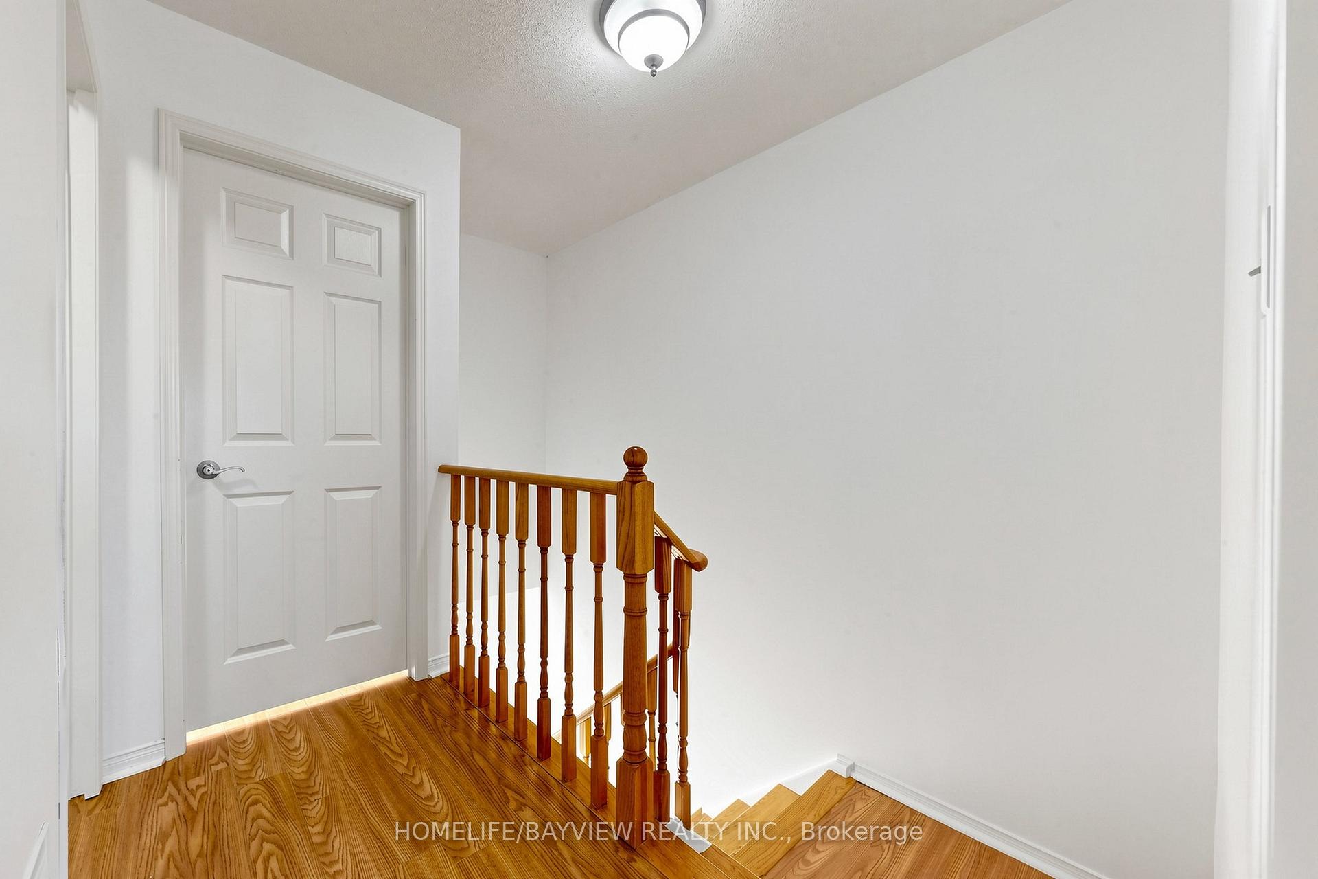 Photo 16 of 133 Laird Drive, Markham, Middlefield — HOMEH