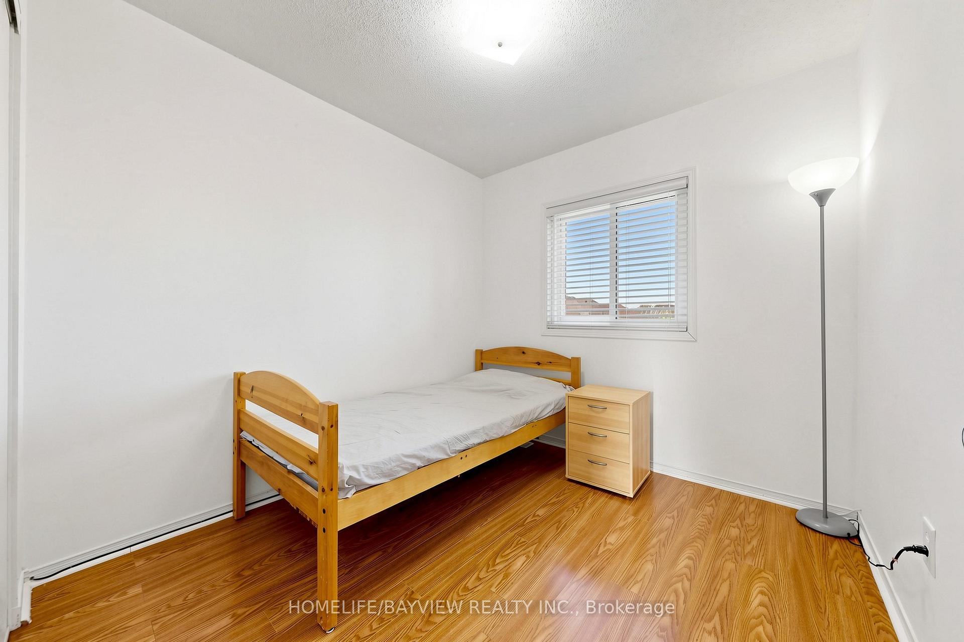 Photo 19 of 133 Laird Drive, Markham, Middlefield — HOMEH