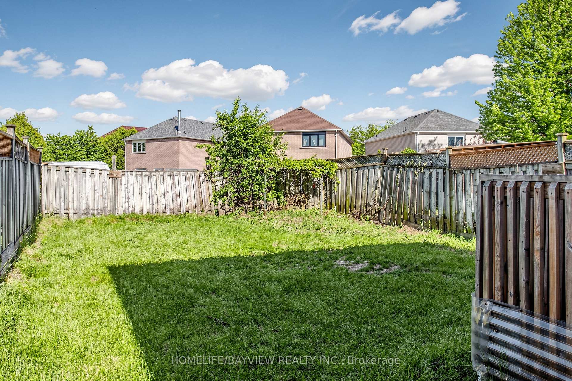 Photo 31 of 133 Laird Drive, Markham, Middlefield — HOMEH