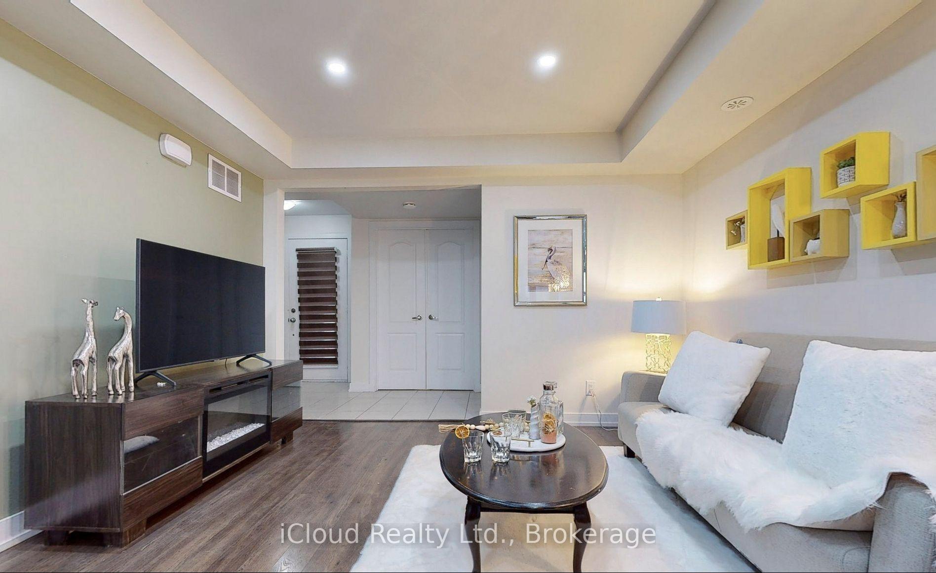 Photo 5 of Unit 1001, 55 Lindcrest Manor, Markham, Cornell — HOMEH