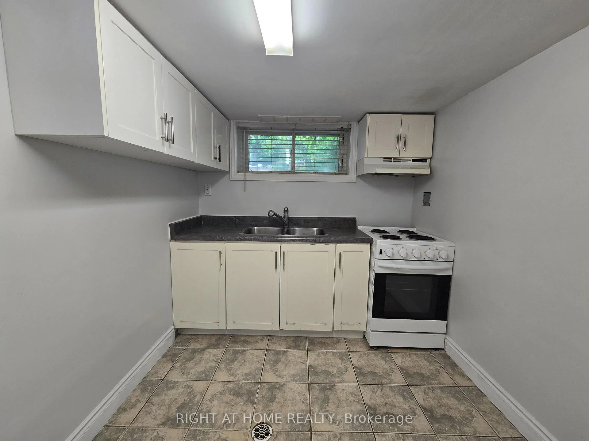 Photo 19 of Unit Basement, 46 Haverson Boulevard, Toronto, Keelesdale-Eglinton West — HOMEH