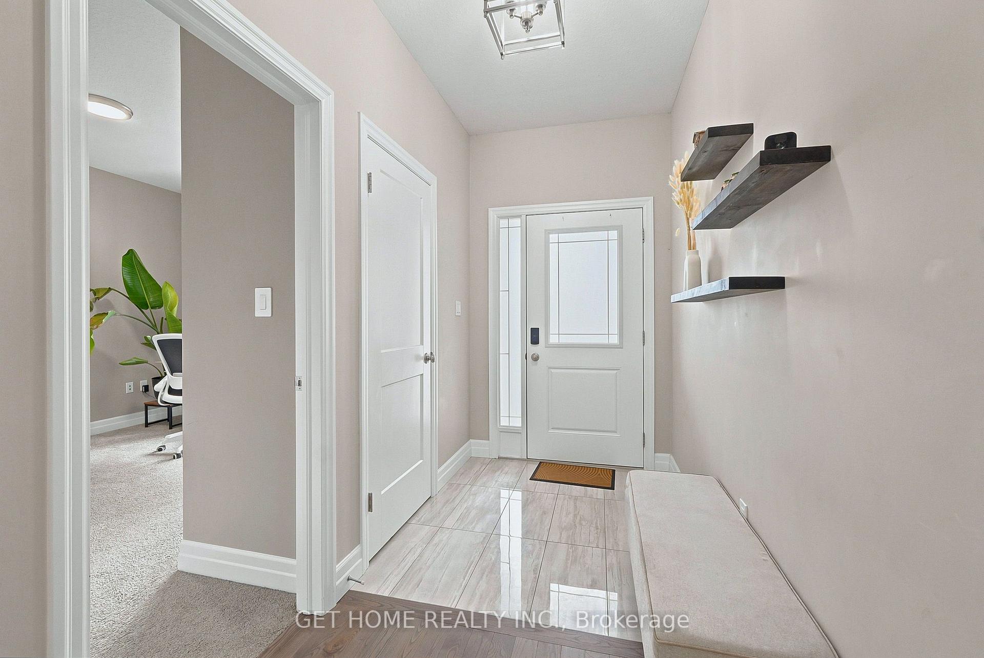 Photo 5 of 410 Rogers Road, North Perth, Listowel — HOMEH