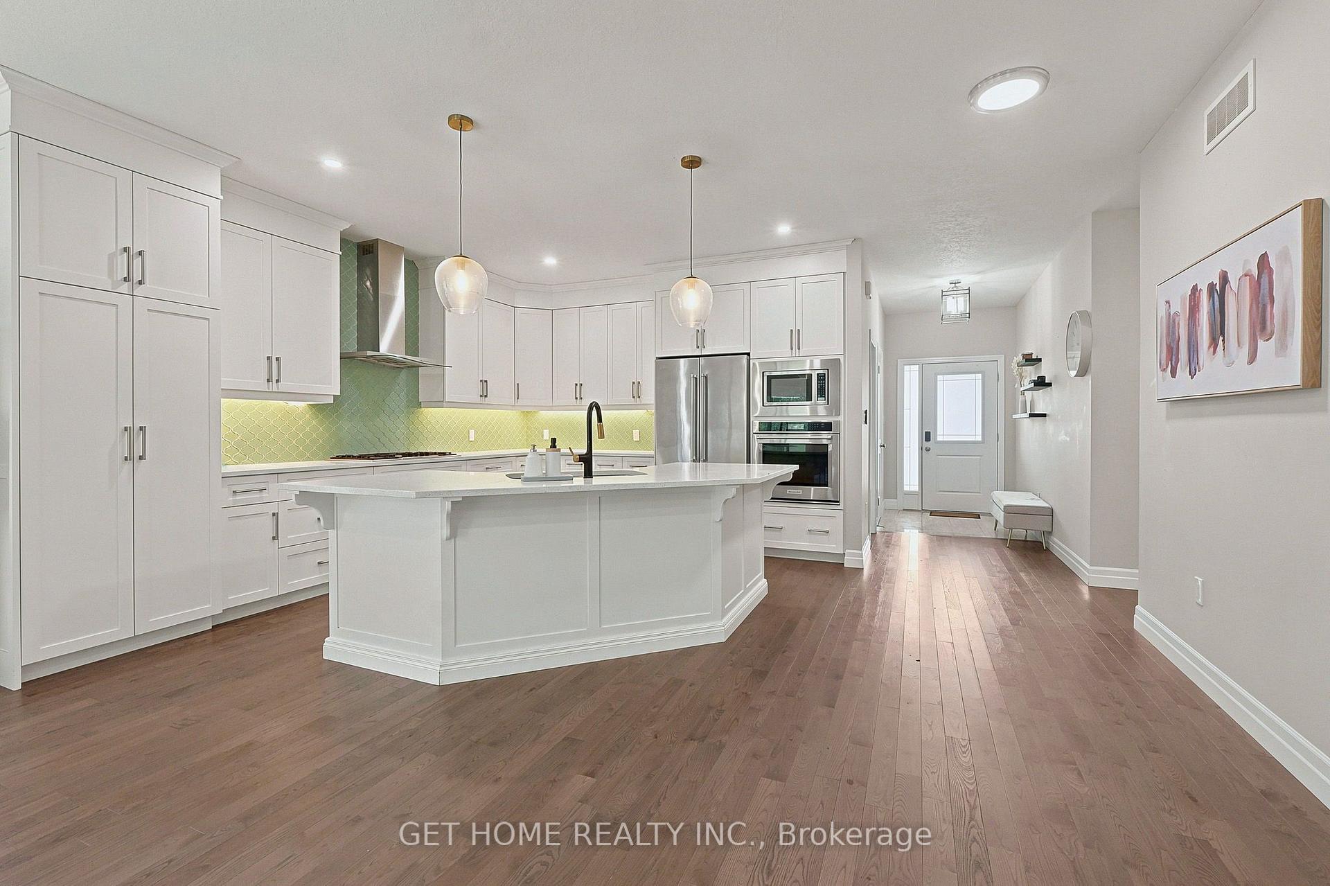 Photo 8 of 410 Rogers Road, North Perth, Listowel — HOMEH