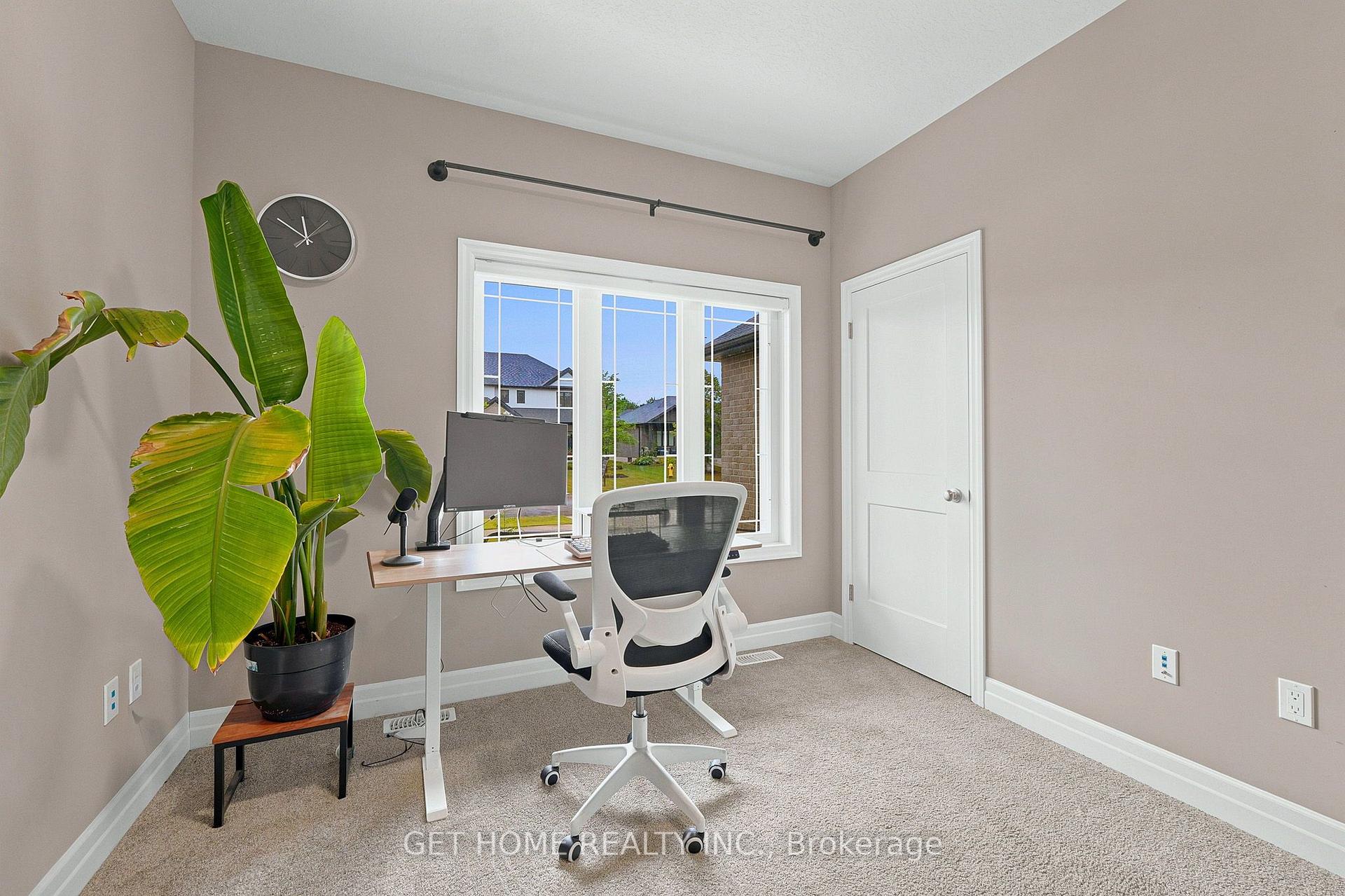Photo 12 of 410 Rogers Road, North Perth, Listowel — HOMEH