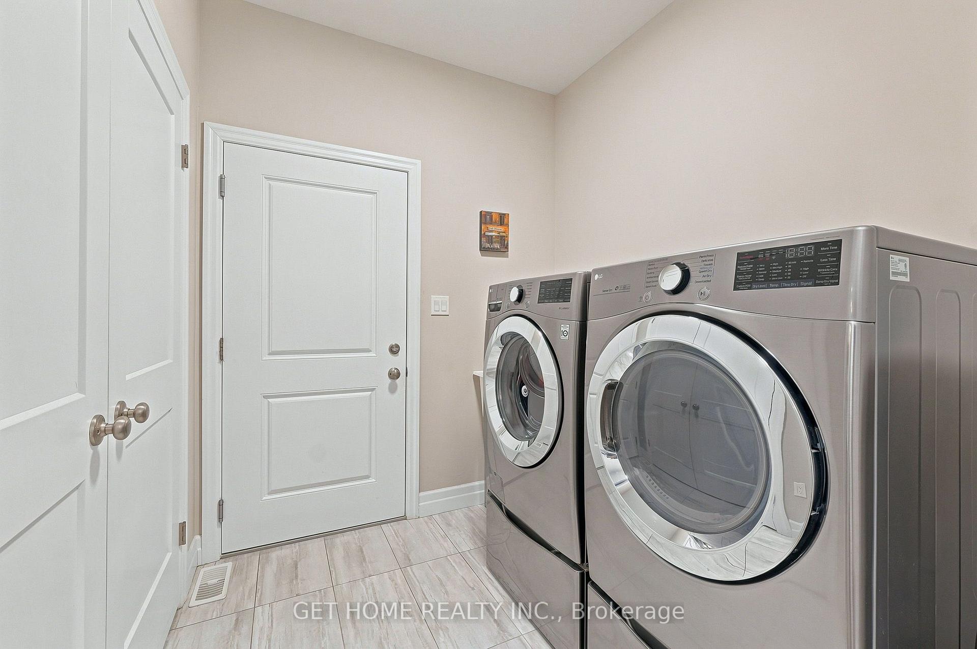 Photo 13 of 410 Rogers Road, North Perth, Listowel — HOMEH