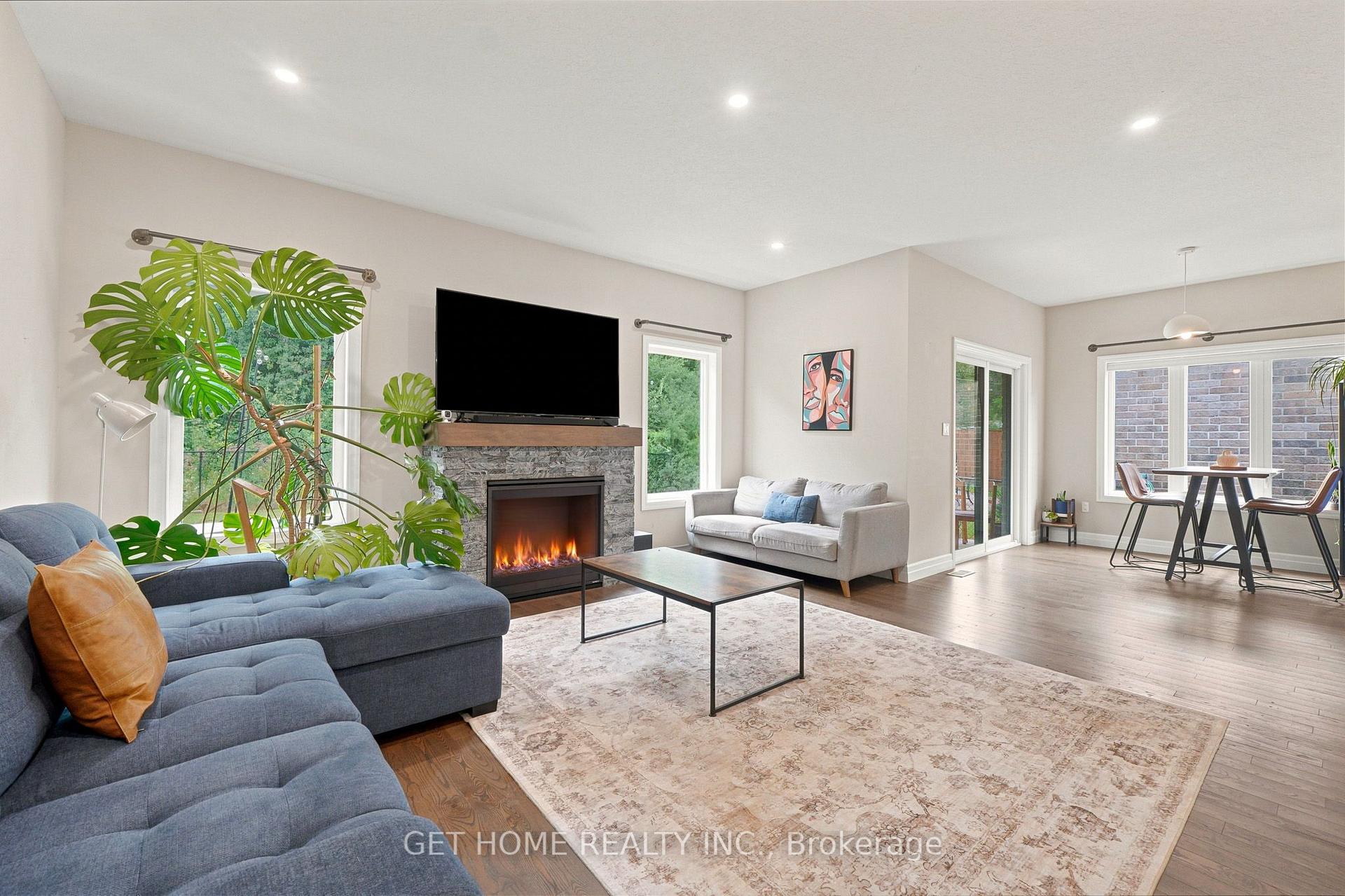 Photo 36 of 410 Rogers Road, North Perth, Listowel — HOMEH