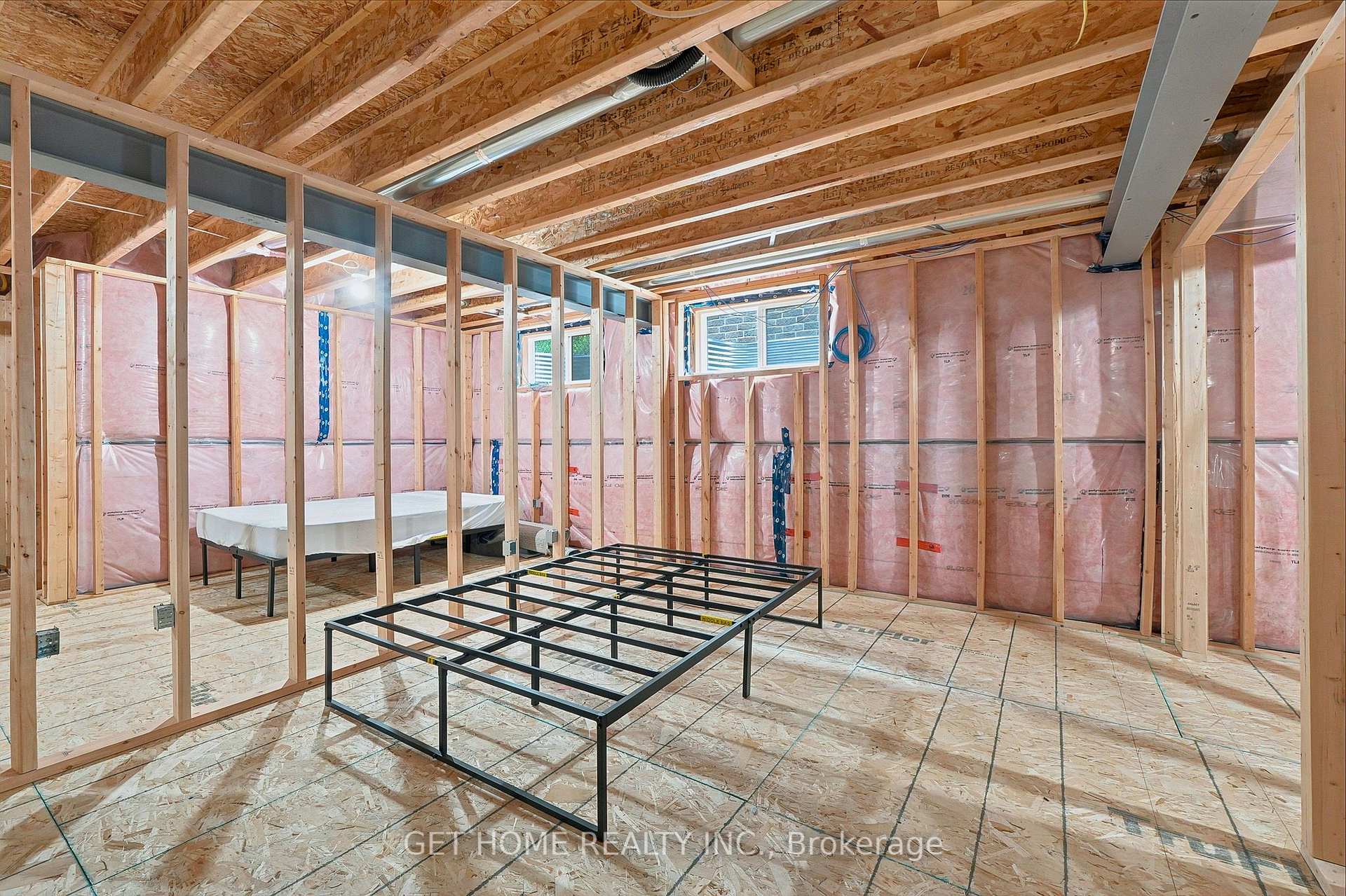 Photo 44 of 410 Rogers Road, North Perth, Listowel — HOMEH