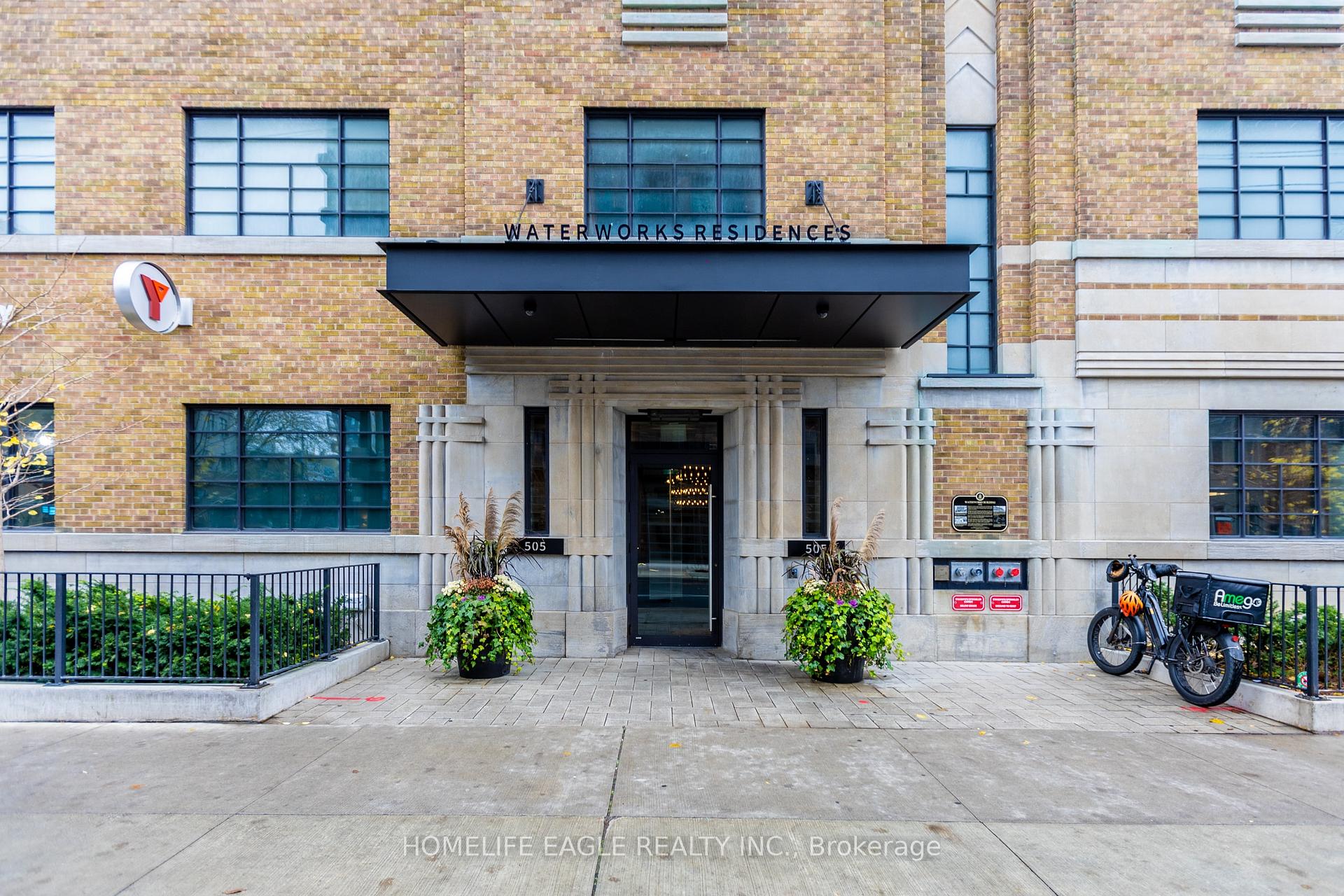 Photo 1 of Unit 827, 505 Richmond Street, Toronto, Waterfront Communities — HOMEH
