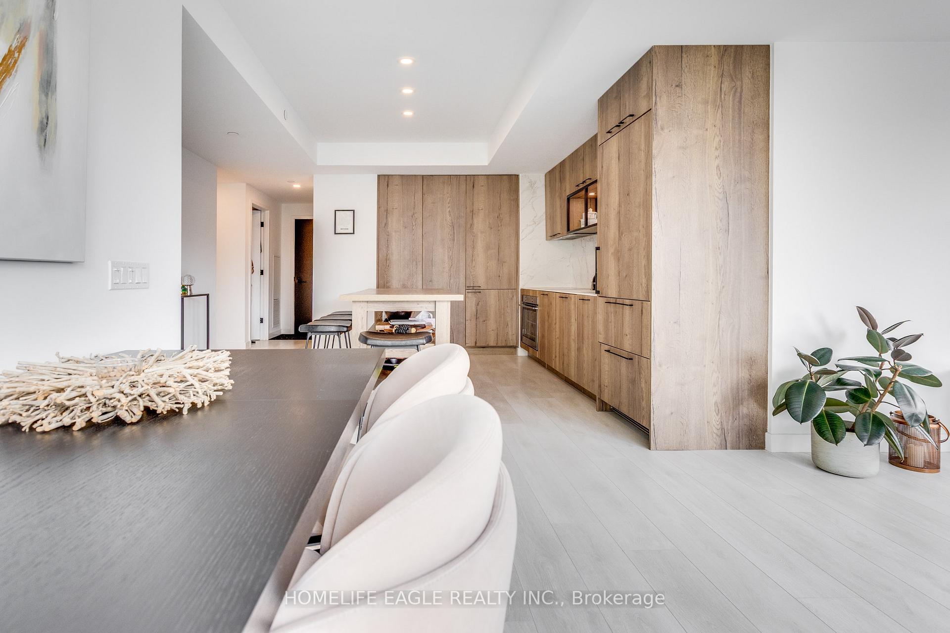 Photo 14 of Unit 827, 505 Richmond Street, Toronto, Waterfront Communities — HOMEH