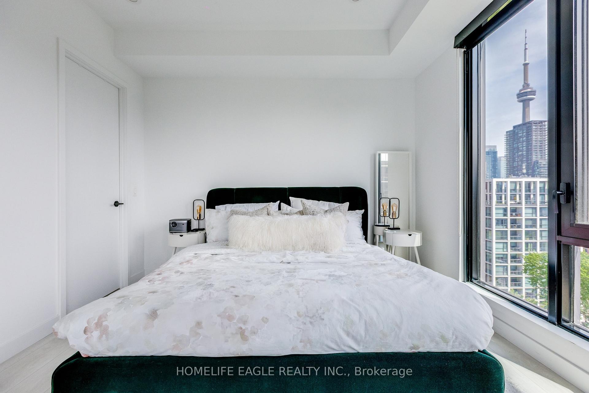 Photo 24 of Unit 827, 505 Richmond Street, Toronto, Waterfront Communities — HOMEH