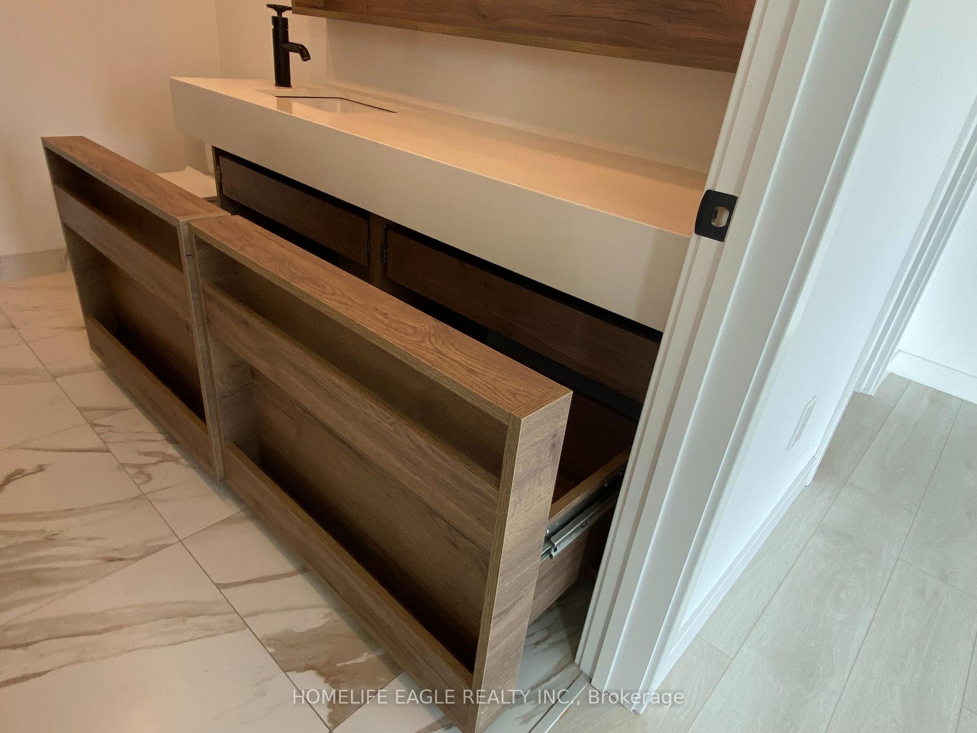 Photo 33 of Unit 827, 505 Richmond Street, Toronto, Waterfront Communities — HOMEH