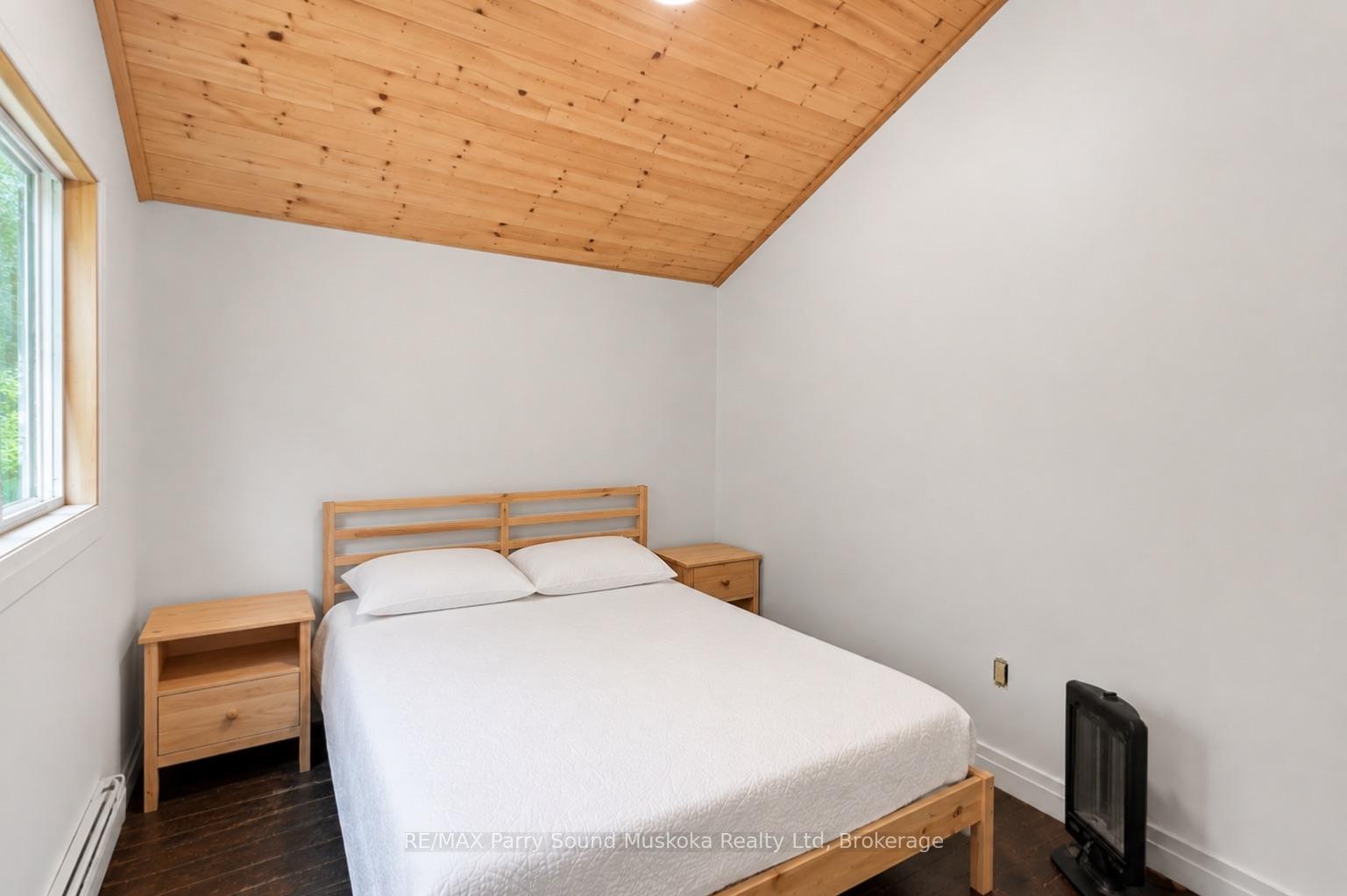 Photo 7 of 169 Paradise Lane, First Nations — HOMEH