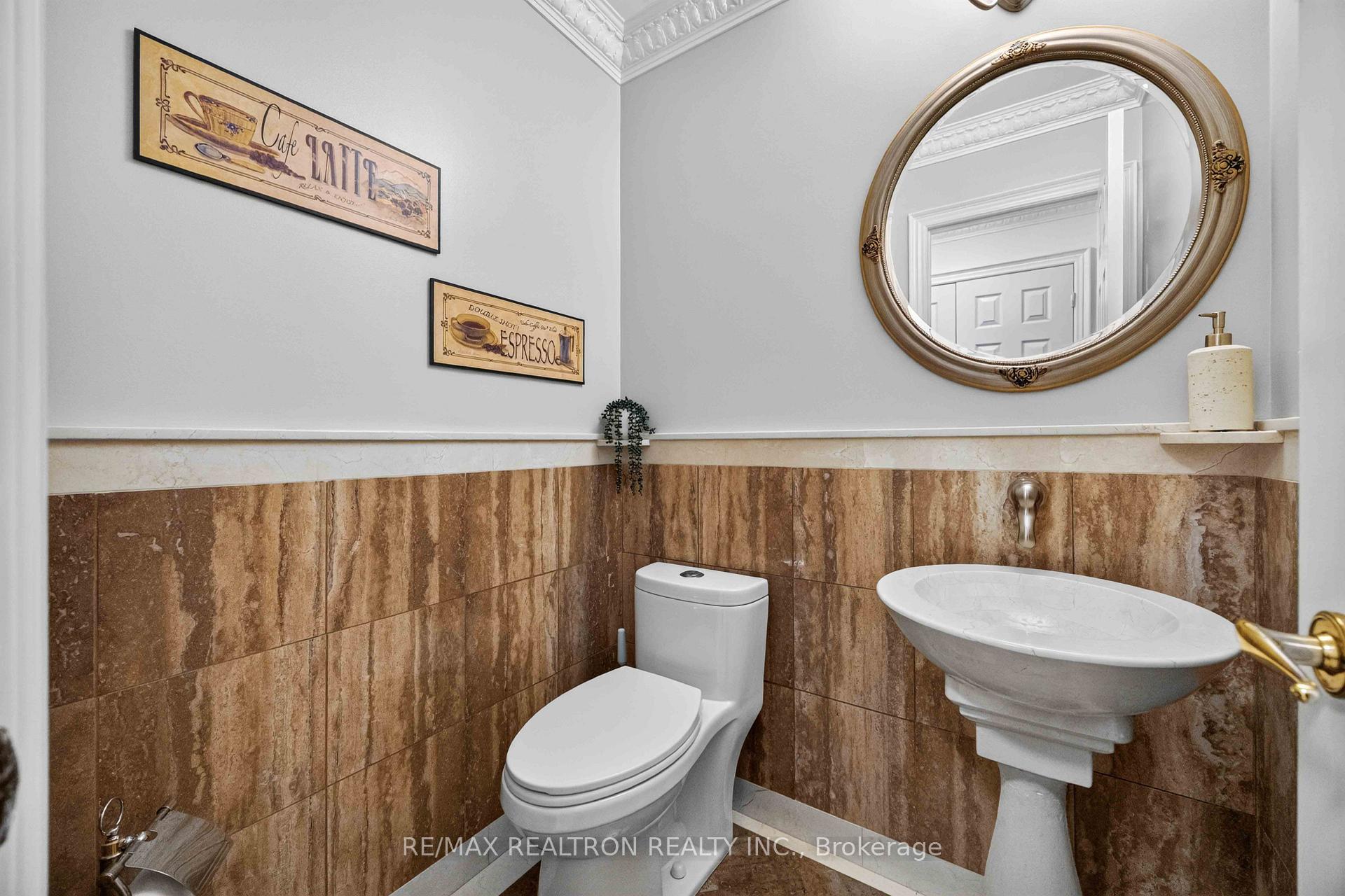Photo 20 of 763 Hollander Road, Newmarket, Gorham-College Manor — HOMEH