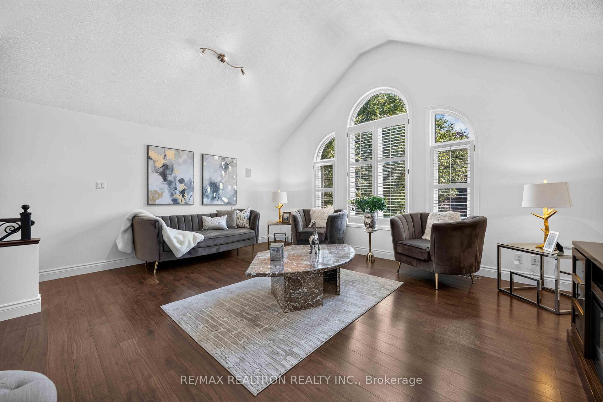 Photo 23 of 763 Hollander Road, Newmarket, Gorham-College Manor — HOMEH