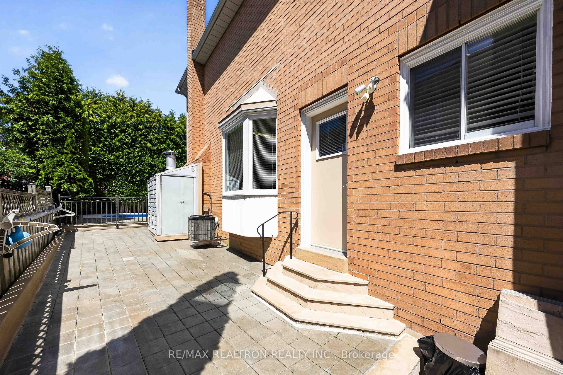 Photo 34 of 763 Hollander Road, Newmarket, Gorham-College Manor — HOMEH