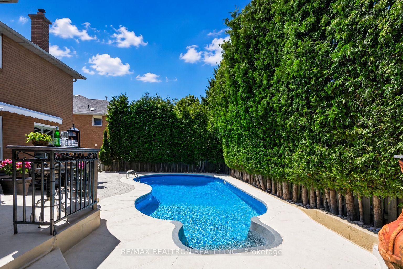 Photo 39 of 763 Hollander Road, Newmarket, Gorham-College Manor — HOMEH