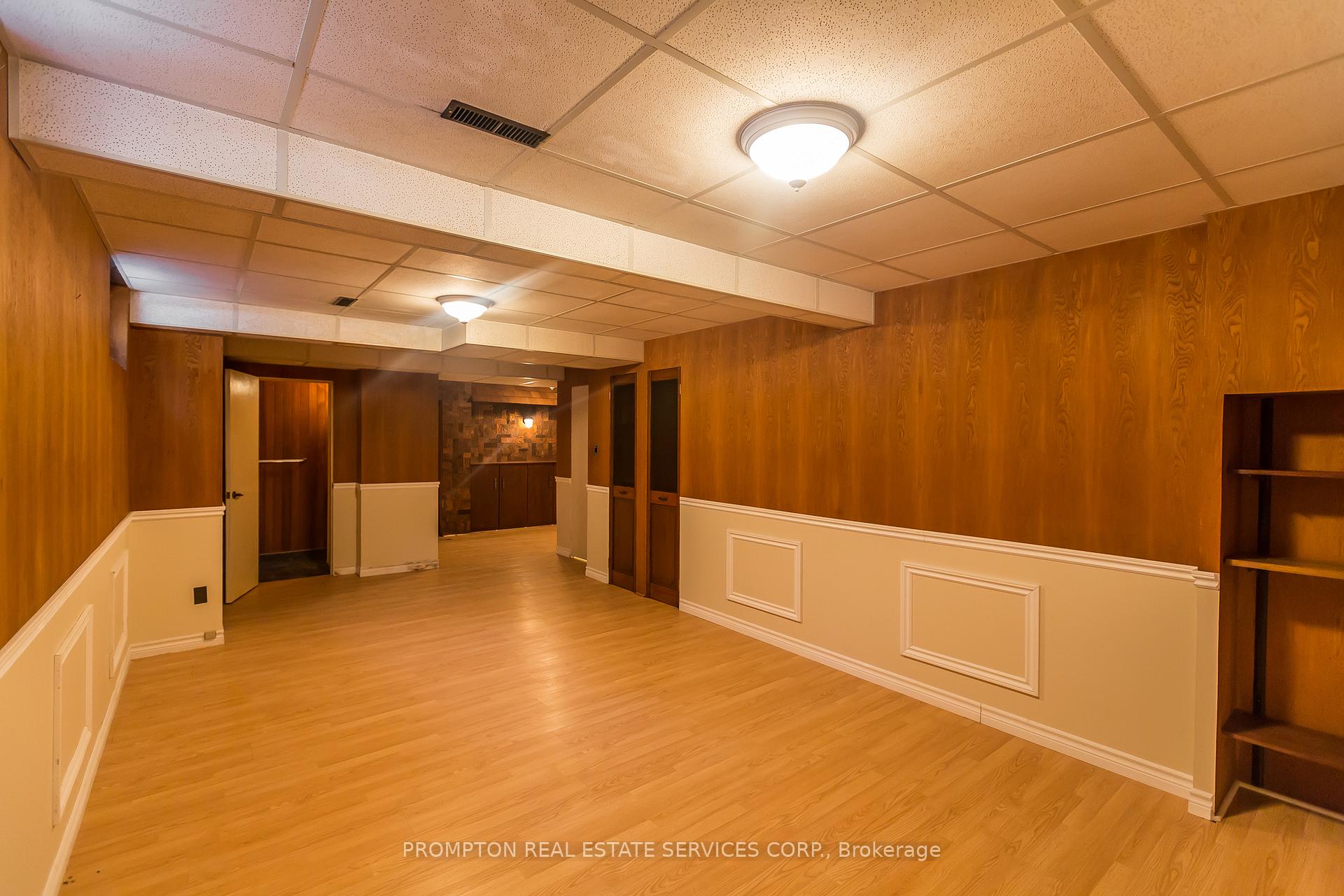 Photo 28 of 4 Sagewood Drive, North York, Banbury-Don Mills — HOMEH