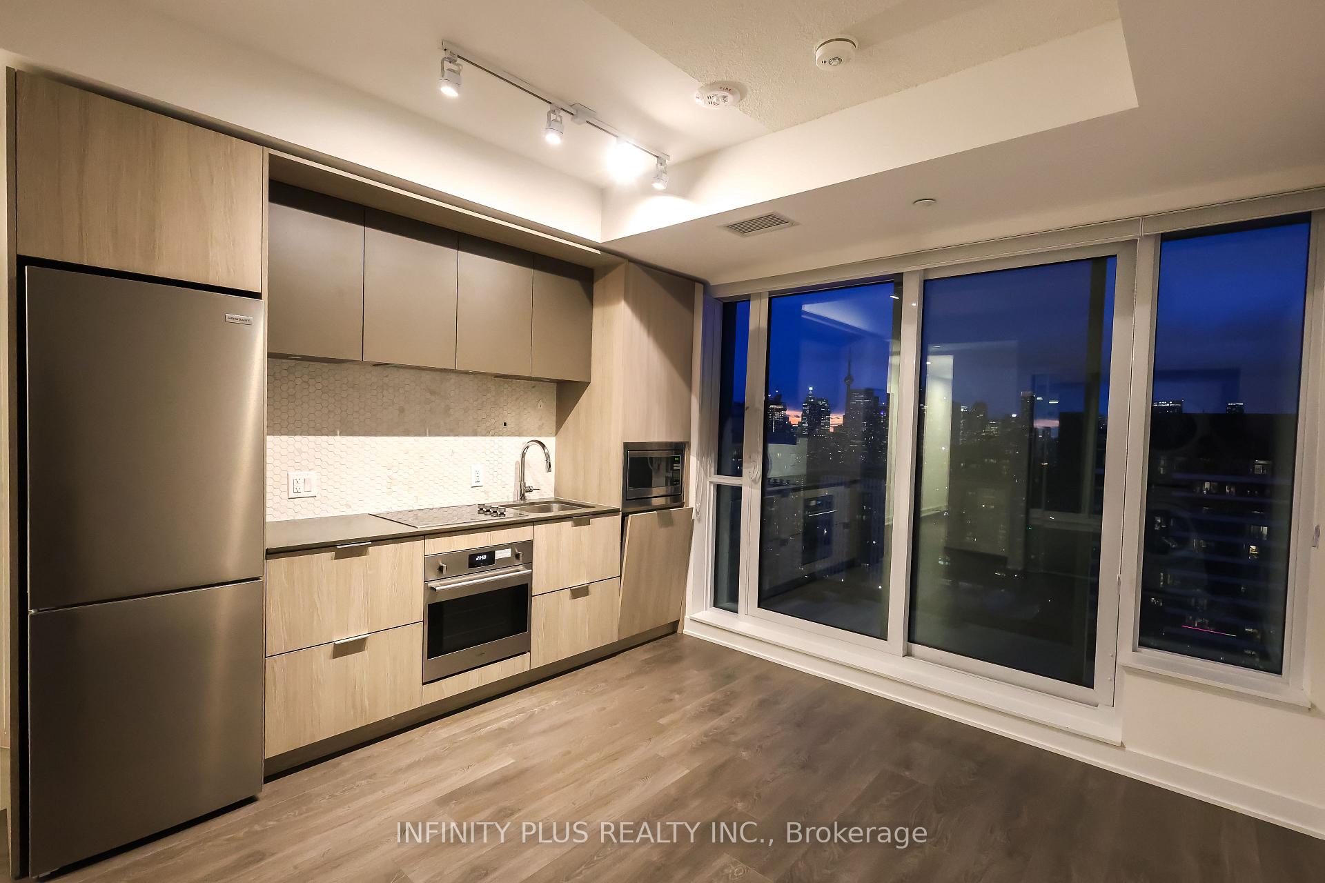 Photo 9 of Unit 3006, 130 River Street E, Toronto, Regent Park — HOMEH