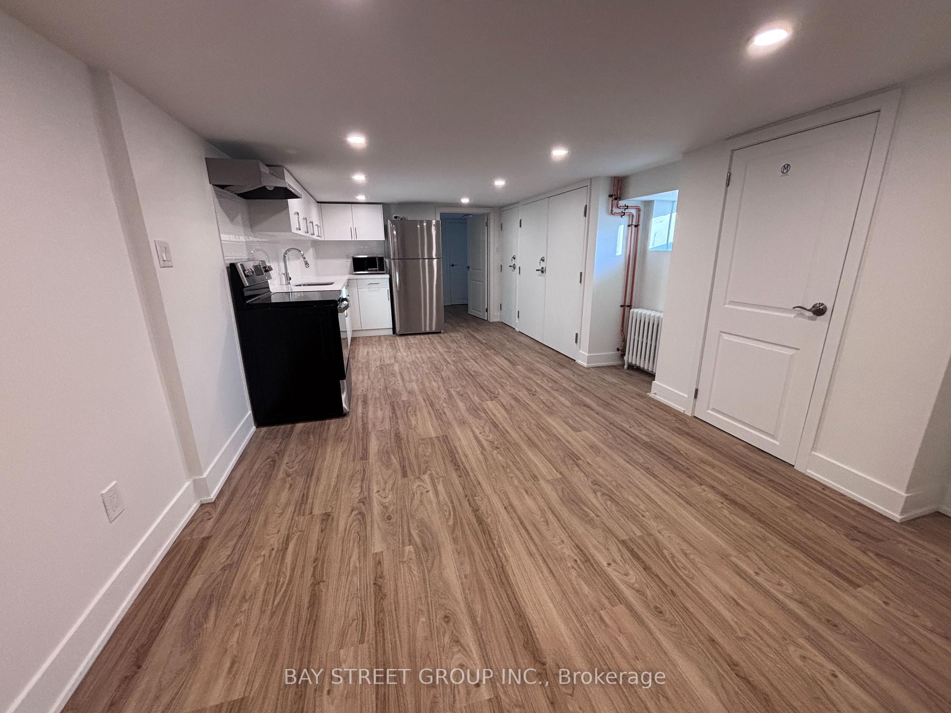 Photo 6 of Unit 10, 1311 Pape Avenue, Toronto, East York — HOMEH