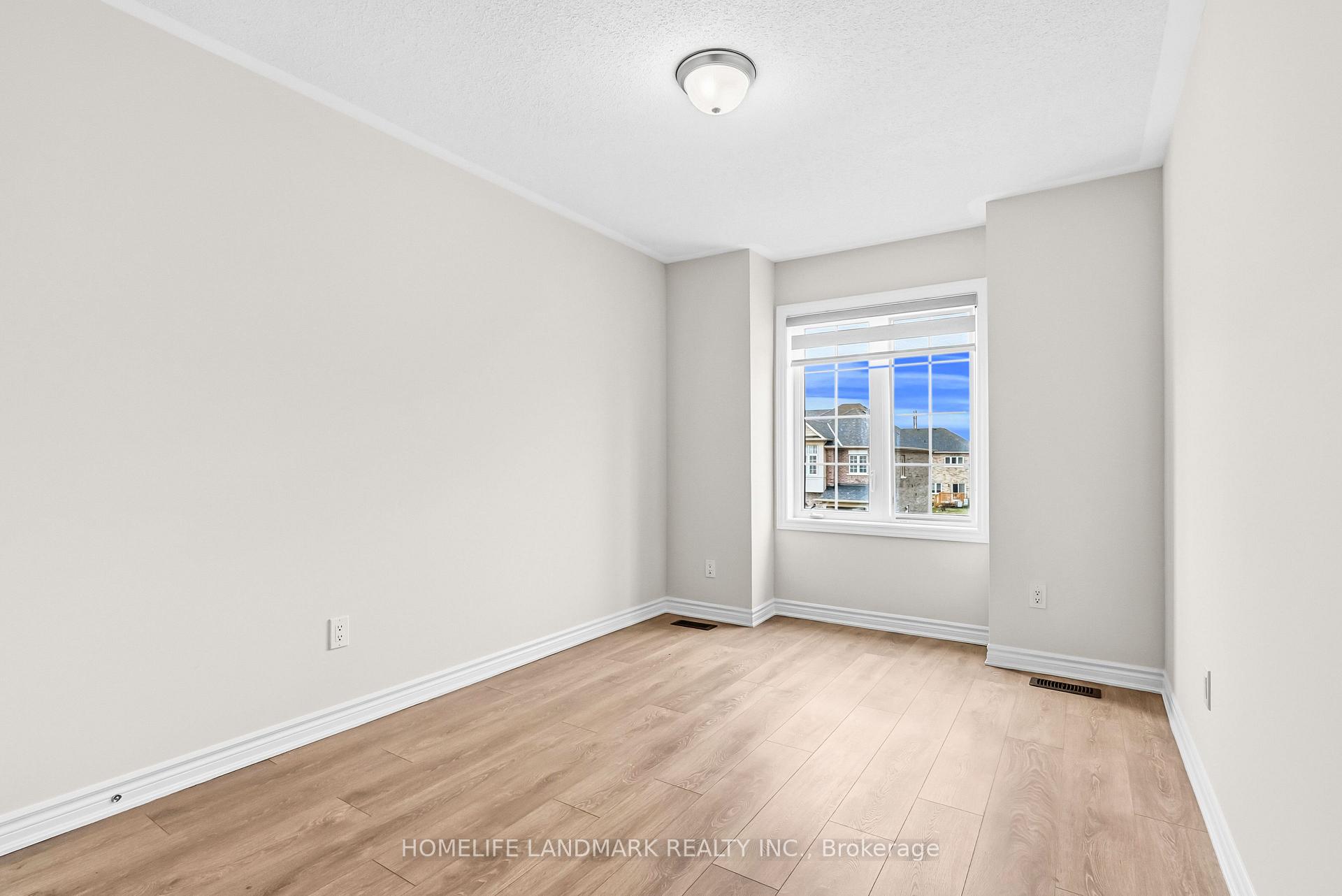 Photo 32 of 21 Sapphire Way, Thorold, Rolling Meadows — HOMEH
