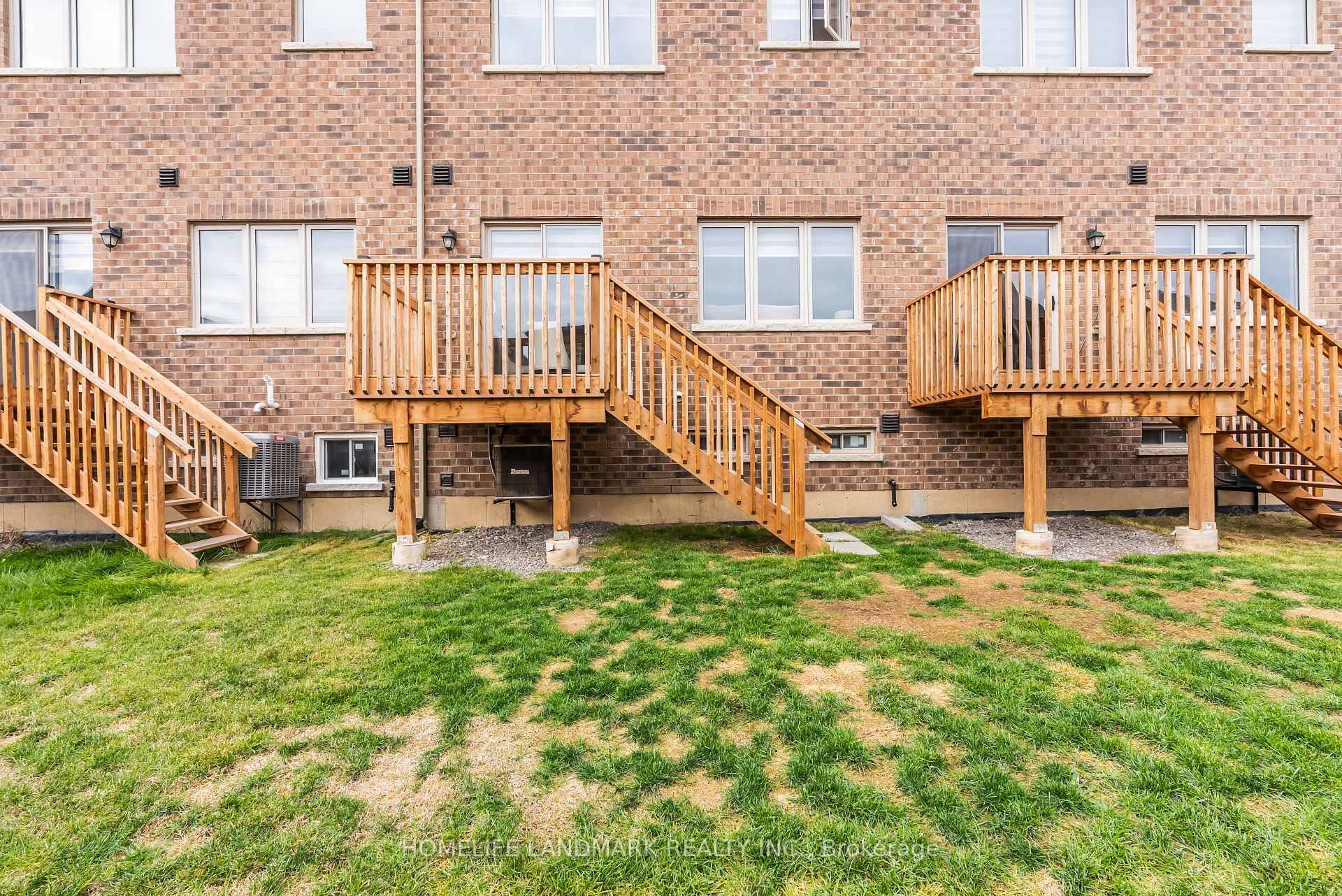 Photo 39 of 21 Sapphire Way, Thorold, Rolling Meadows — HOMEH