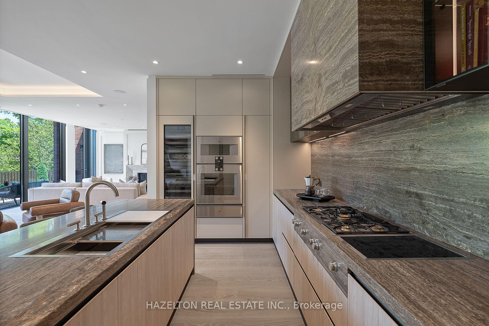 Photo 31 of Unit 302, 7 Dale Avenue, Toronto, Rosedale-Moore Park — HOMEH