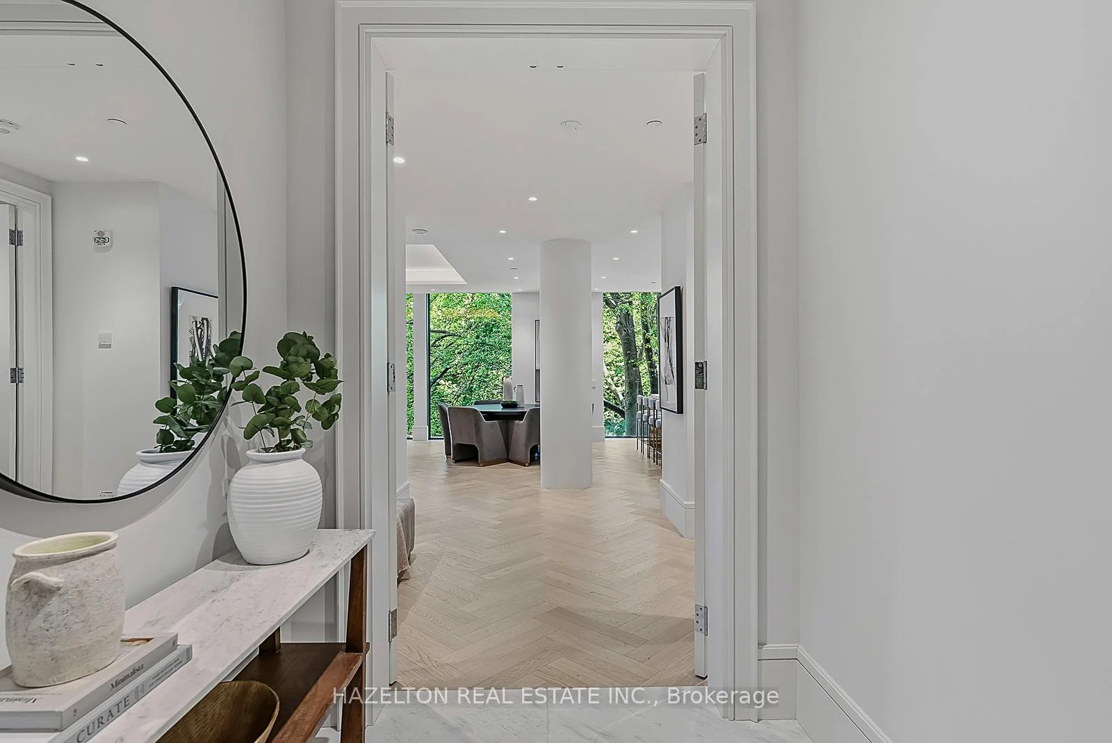 Photo 9 of Unit 302, 7 Dale Avenue, Toronto, Rosedale-Moore Park — HOMEH