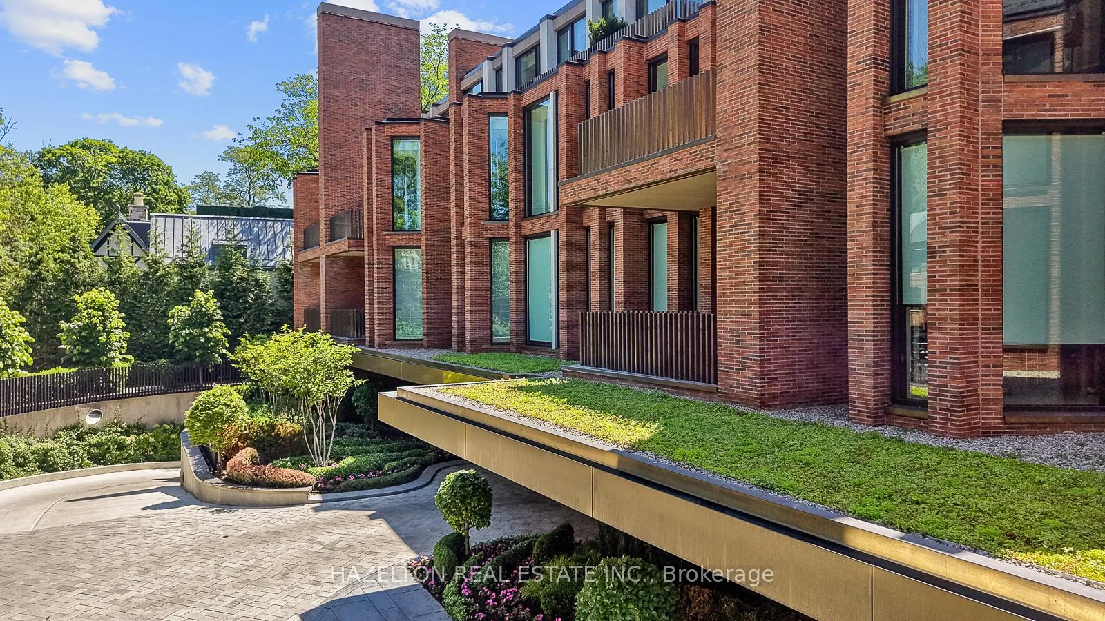 Photo 10 of Unit 302, 7 Dale Avenue, Toronto, Rosedale-Moore Park — HOMEH