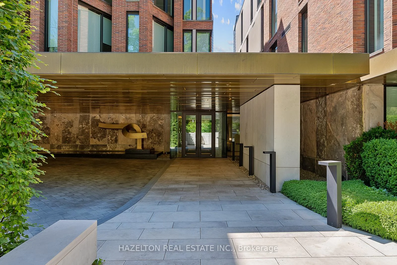 Photo 11 of Unit 302, 7 Dale Avenue, Toronto, Rosedale-Moore Park — HOMEH
