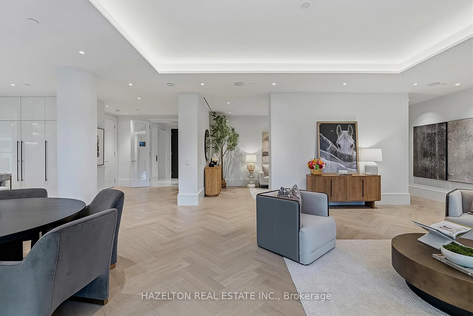 Photo 42 of Unit 302, 7 Dale Avenue, Toronto, Rosedale-Moore Park — HOMEH