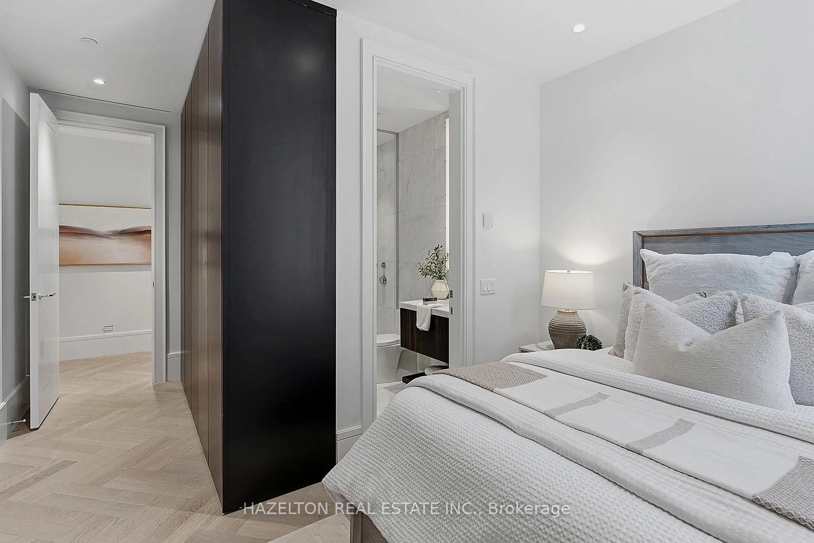 Photo 83 of Unit 302, 7 Dale Avenue, Toronto, Rosedale-Moore Park — HOMEH