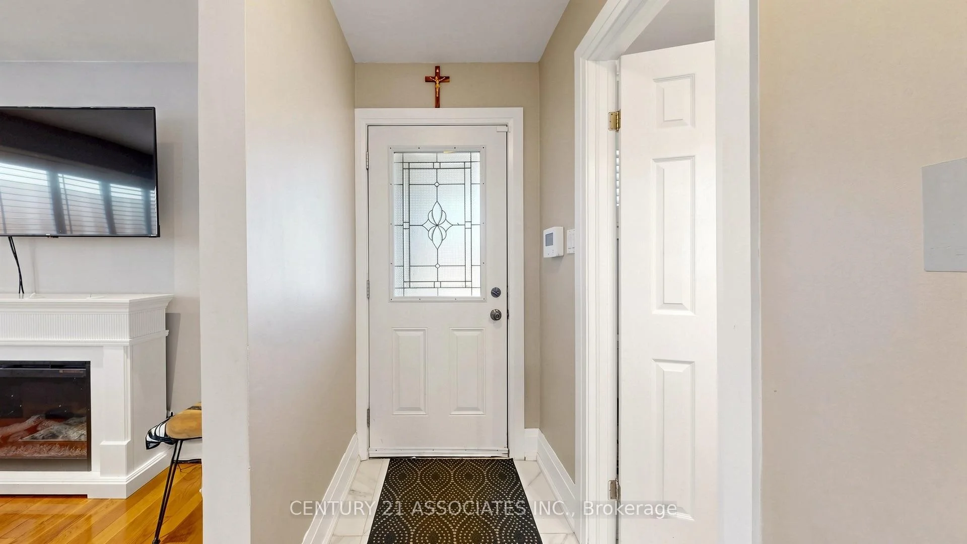 Photo 10 of 80 Stephensen Court, Brampton, Madoc — HOMEH