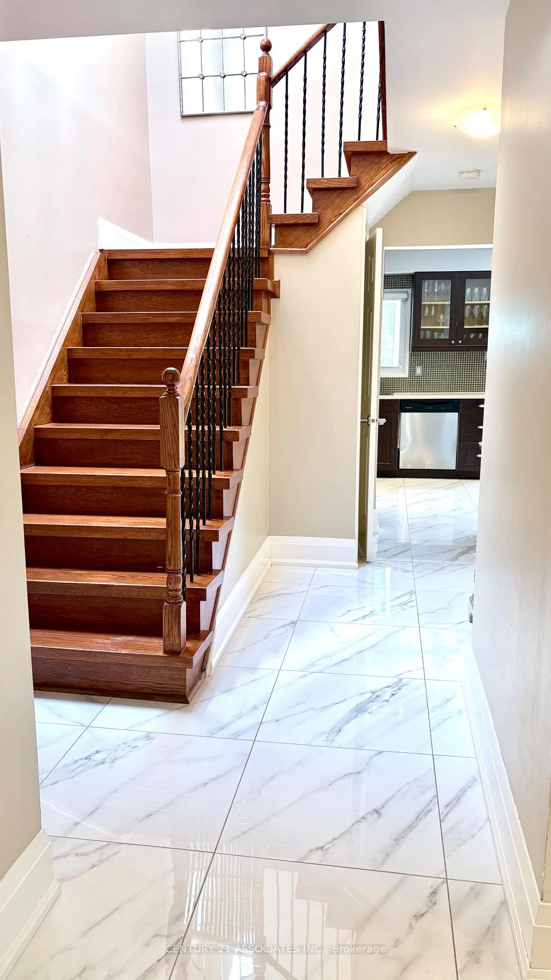 Photo 26 of 80 Stephensen Court, Brampton, Madoc — HOMEH