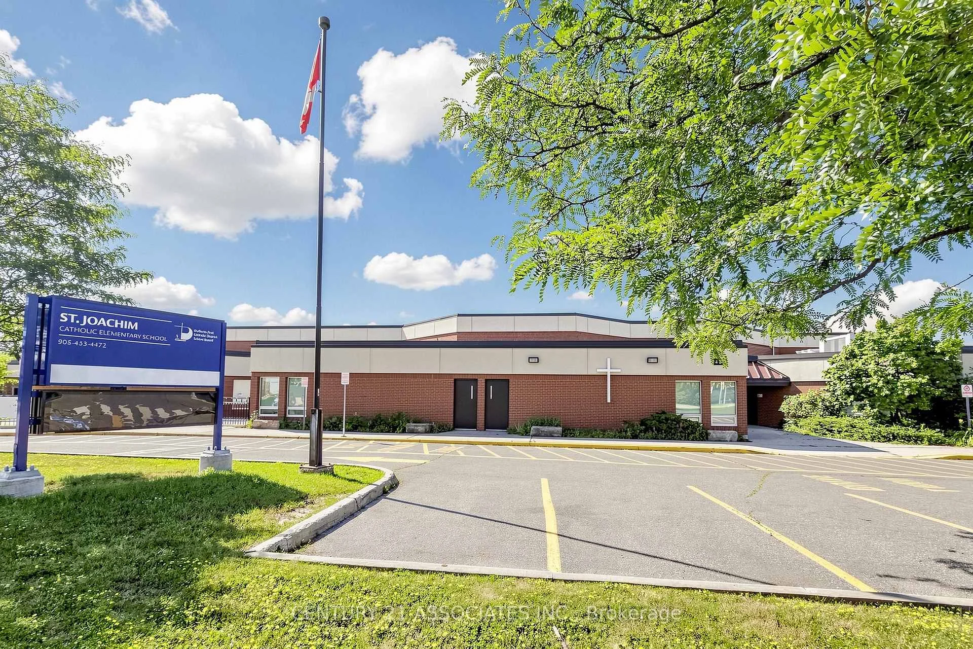 Photo 57 of 80 Stephensen Court, Brampton, Madoc — HOMEH