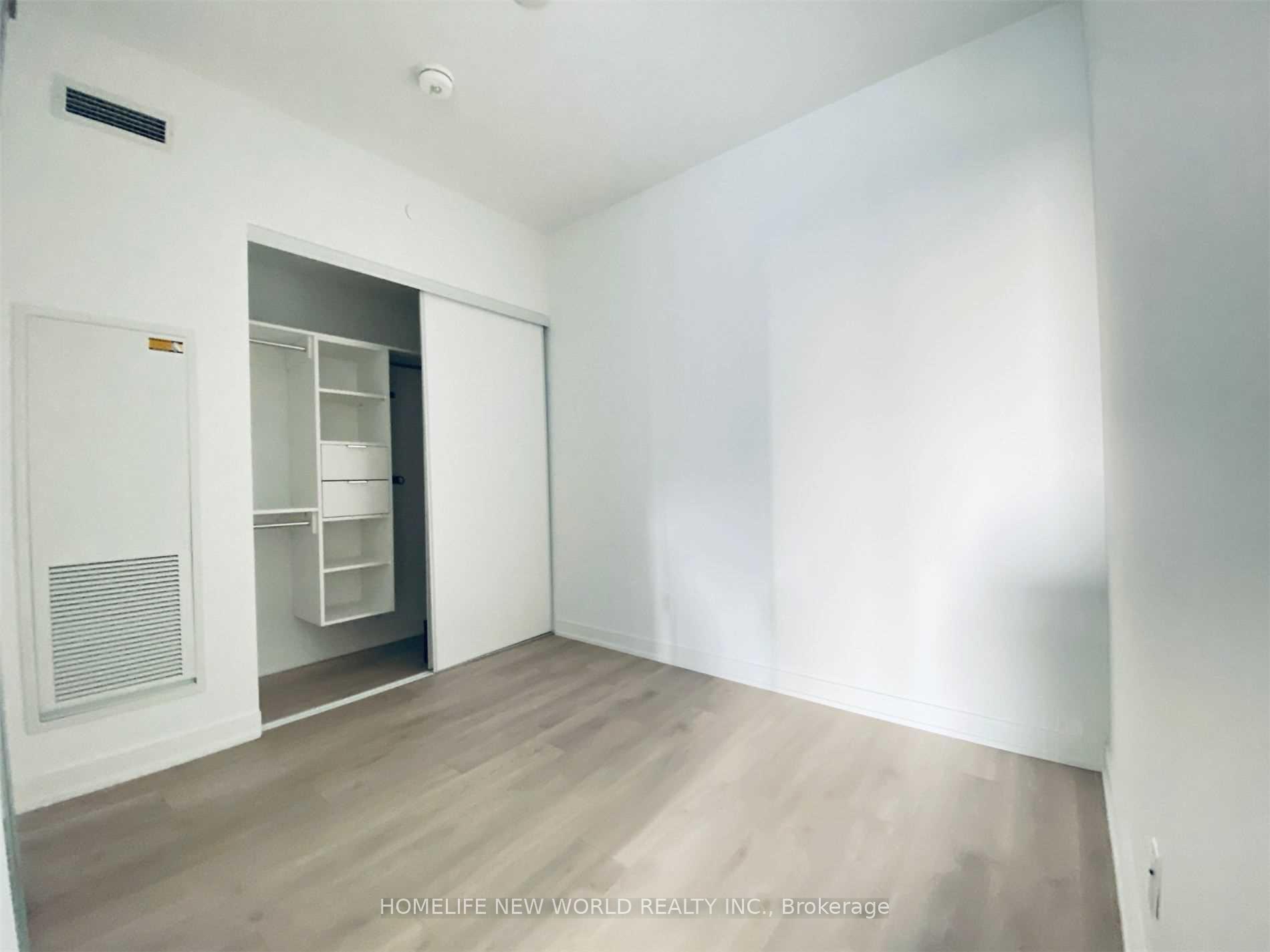 Photo 11 of Unit 913, 3 Gloucester Street, Toronto, Church-Yonge Corridor — HOMEH