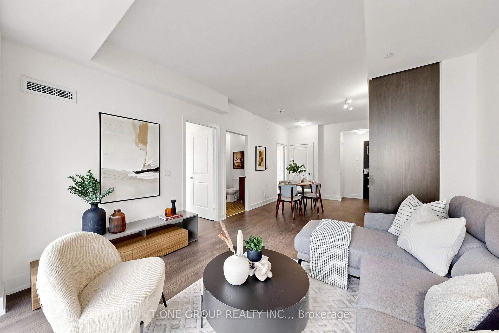 Photo 12 of Unit 709, 11 Lillian Street, Toronto, Mount Pleasant West — HOMEH