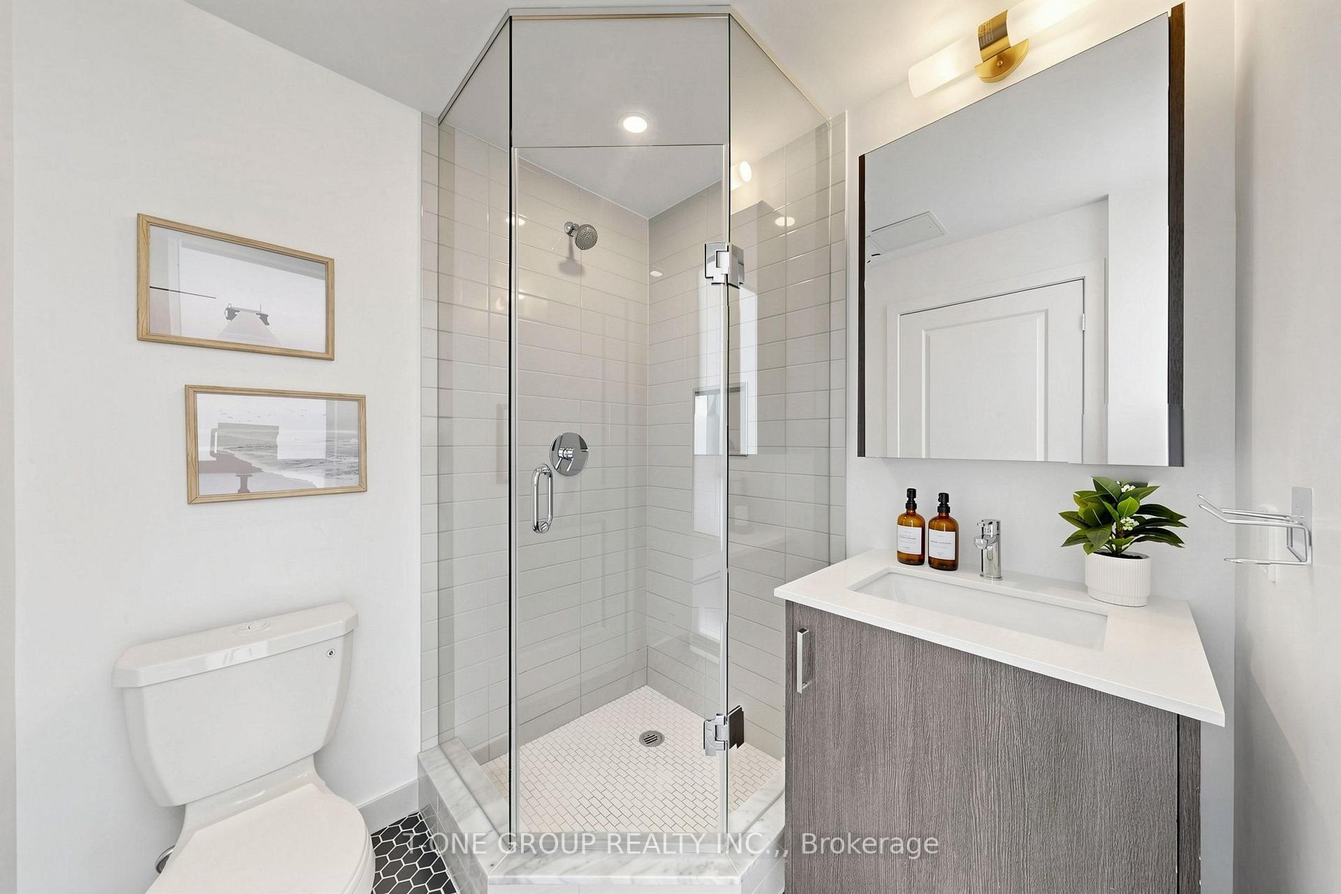Photo 20 of Unit 709, 11 Lillian Street, Toronto, Mount Pleasant West — HOMEH
