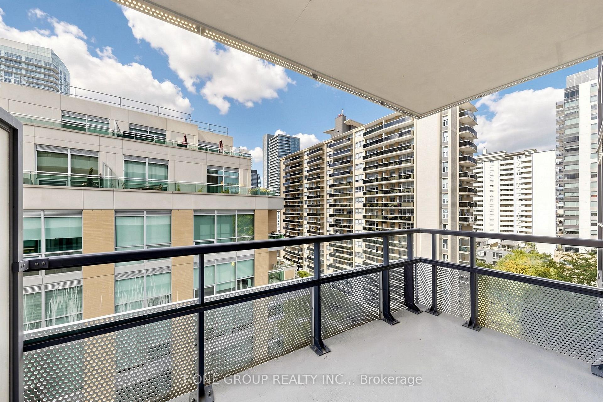 Photo 23 of Unit 709, 11 Lillian Street, Toronto, Mount Pleasant West — HOMEH
