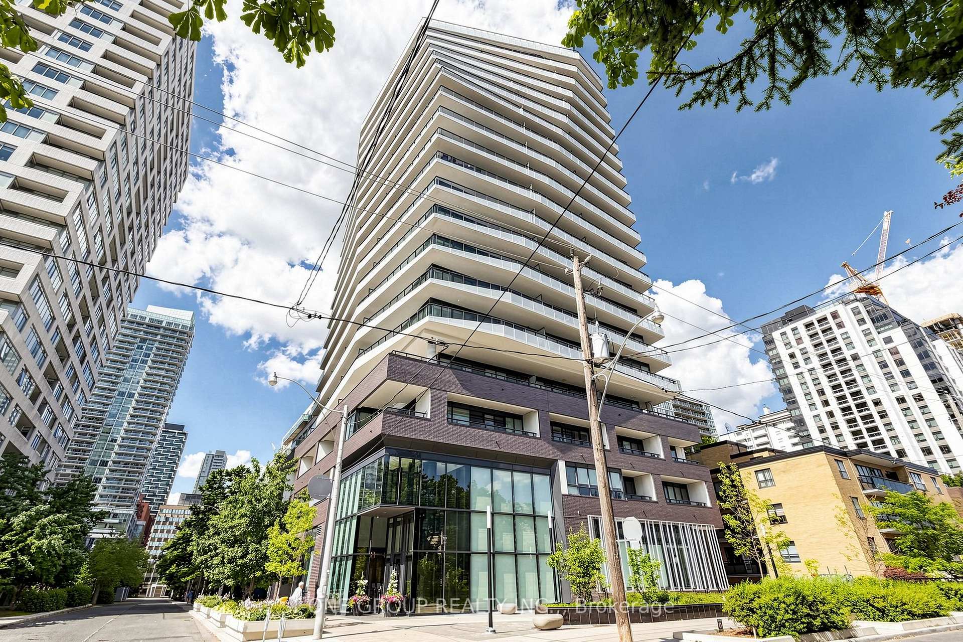 Photo 27 of Unit 709, 11 Lillian Street, Toronto, Mount Pleasant West — HOMEH