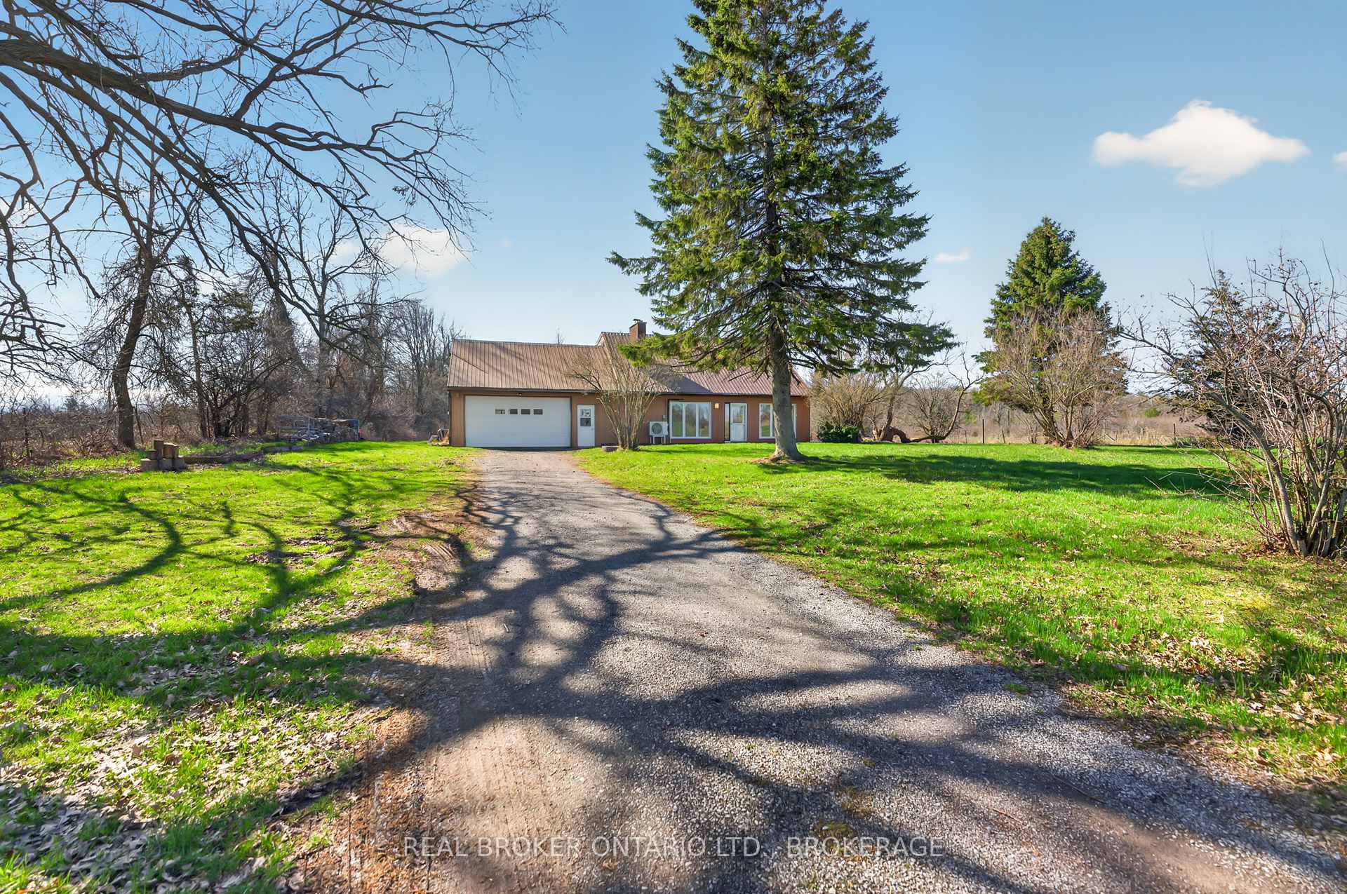 Photo 1 of 2268 Mcintyre Road, Loyalist, Lennox and Addington - South — HOMEH