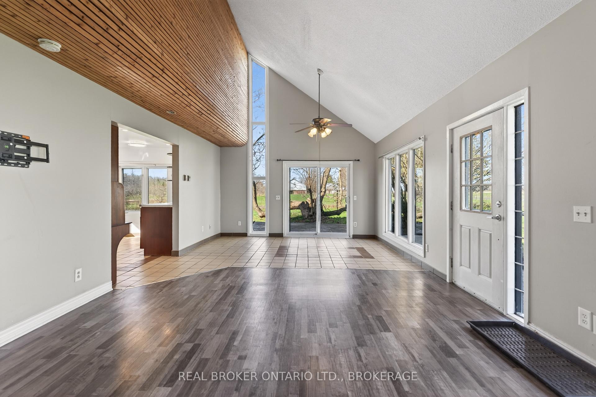 Photo 8 of 2268 Mcintyre Road, Loyalist, Lennox and Addington - South — HOMEH