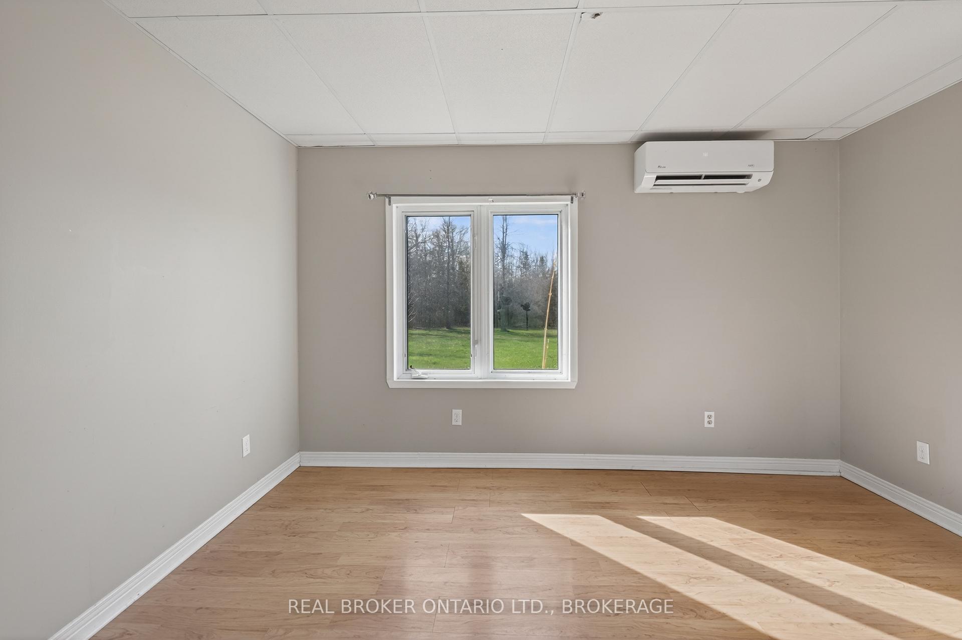 Photo 25 of 2268 Mcintyre Road, Loyalist, Lennox and Addington - South — HOMEH