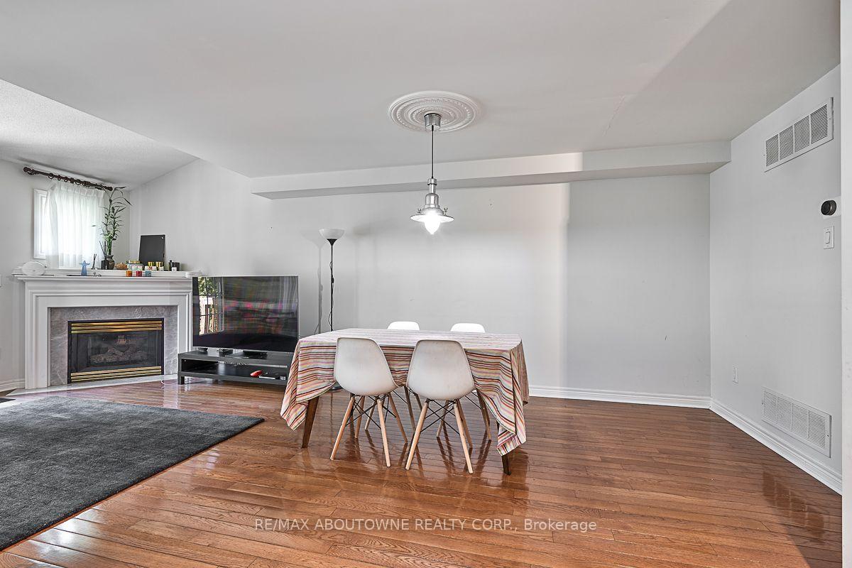 Photo 11 of Unit 41, 2250 Rockingham Drive, Oakville, Joshua Creek — HOMEH