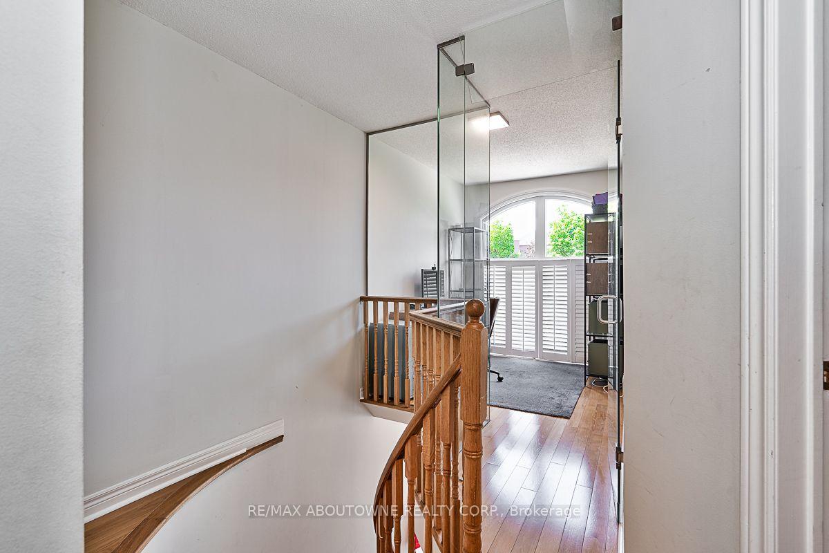 Photo 17 of Unit 41, 2250 Rockingham Drive, Oakville, Joshua Creek — HOMEH